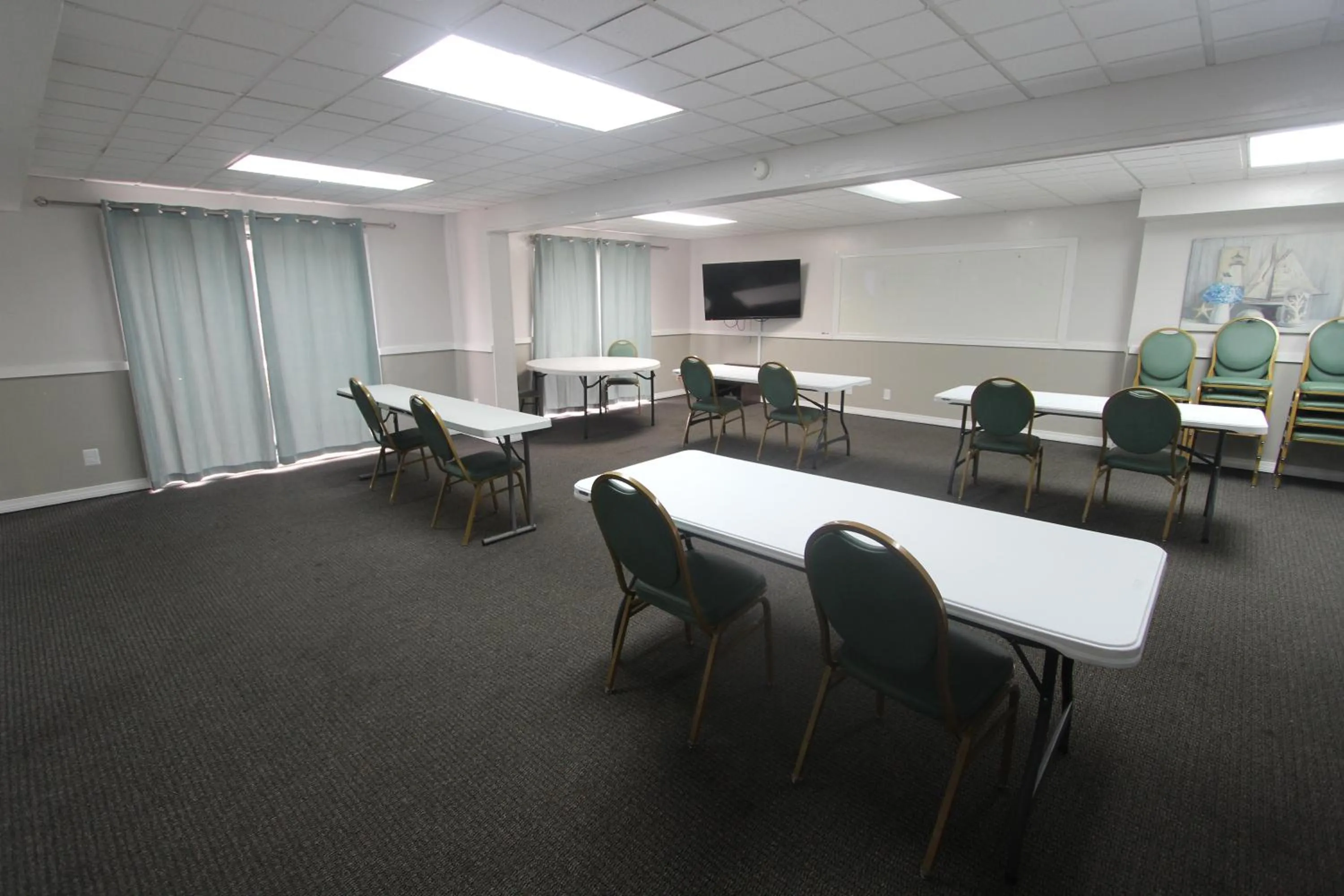 Meeting/conference room in At Home Inn - Pensacola