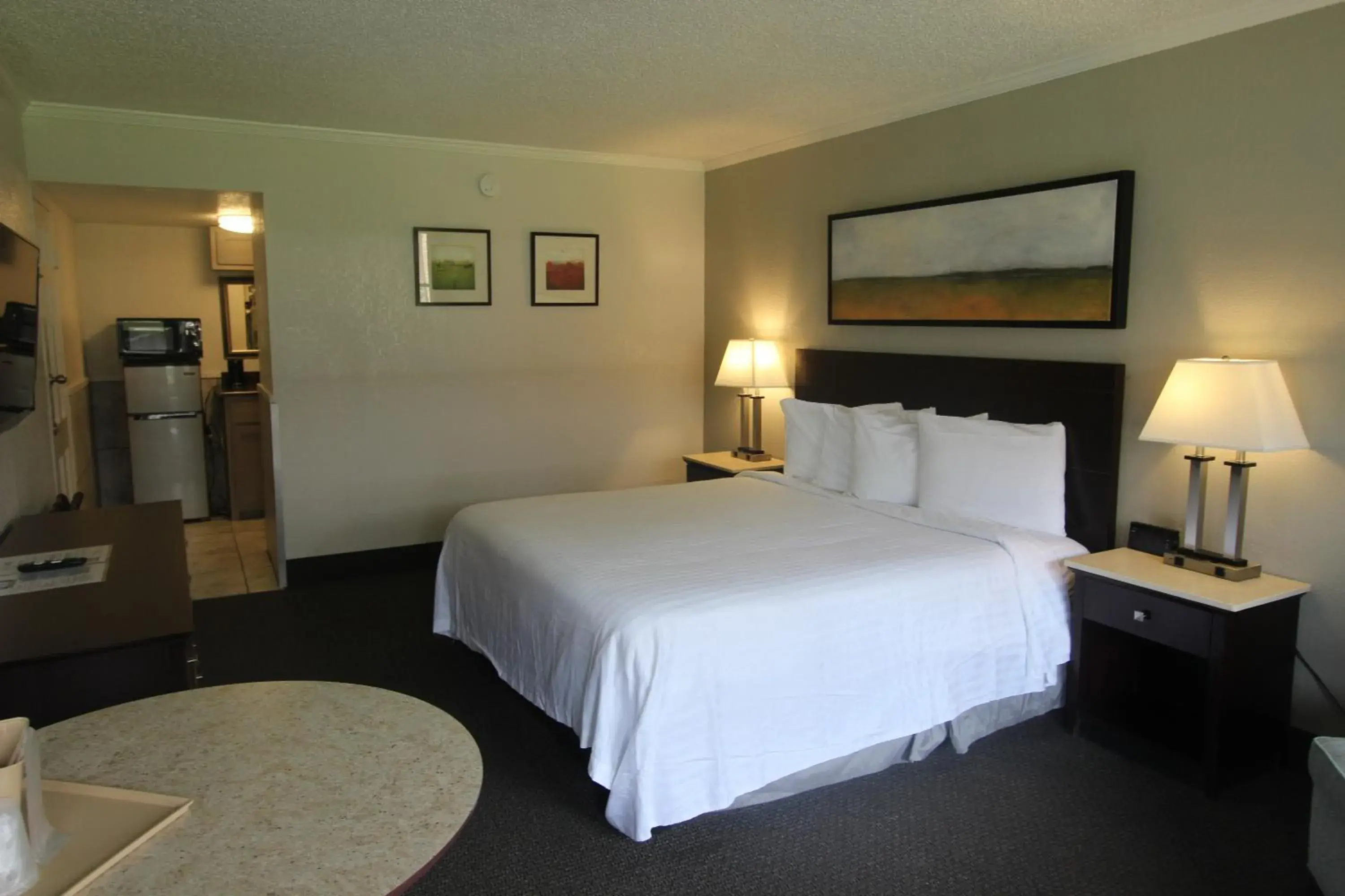 King Studio in At Home Inn - Pensacola King Studio in At Home Inn - Pensacola