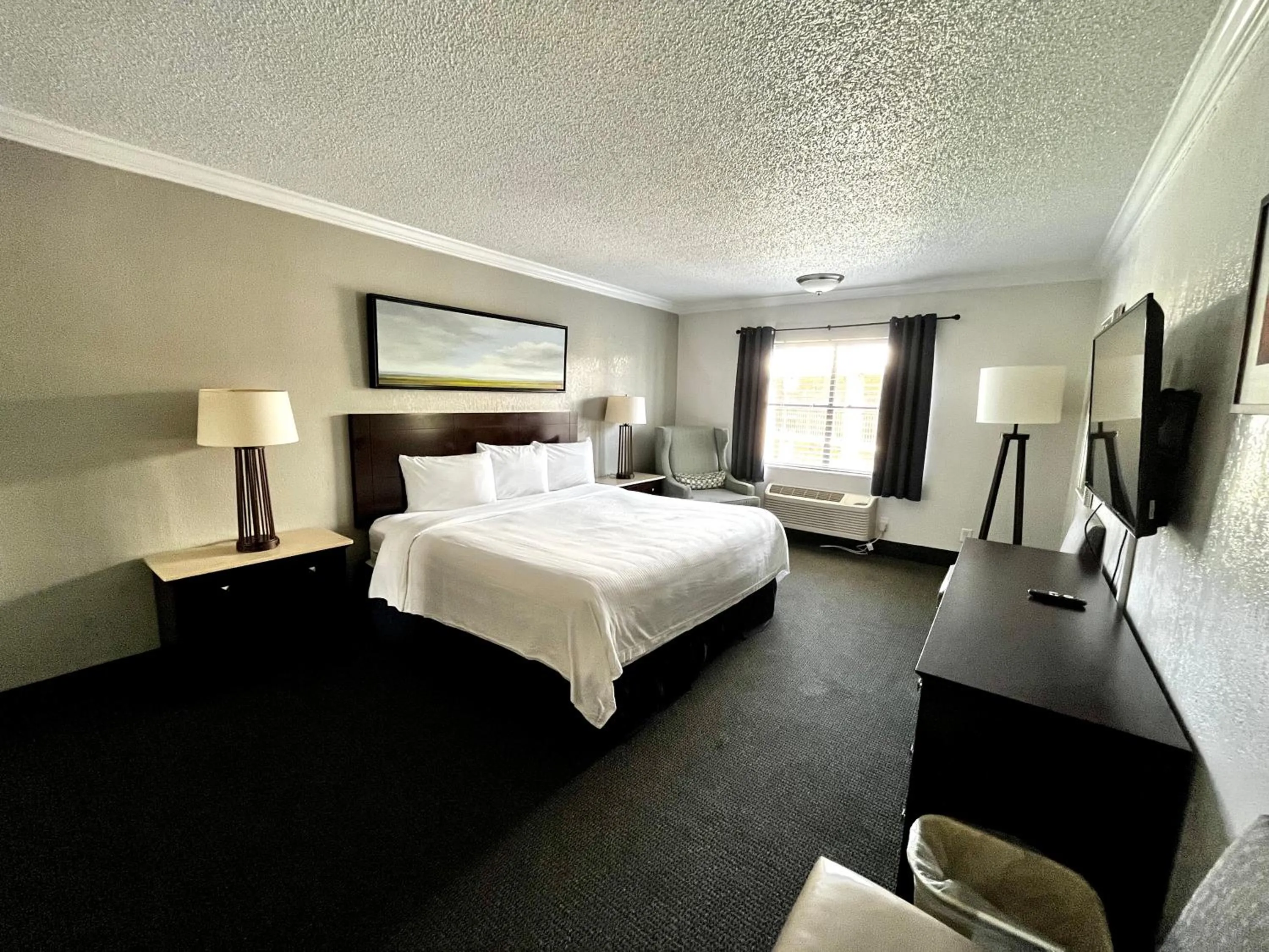 Bed in At Home Inn - Pensacola