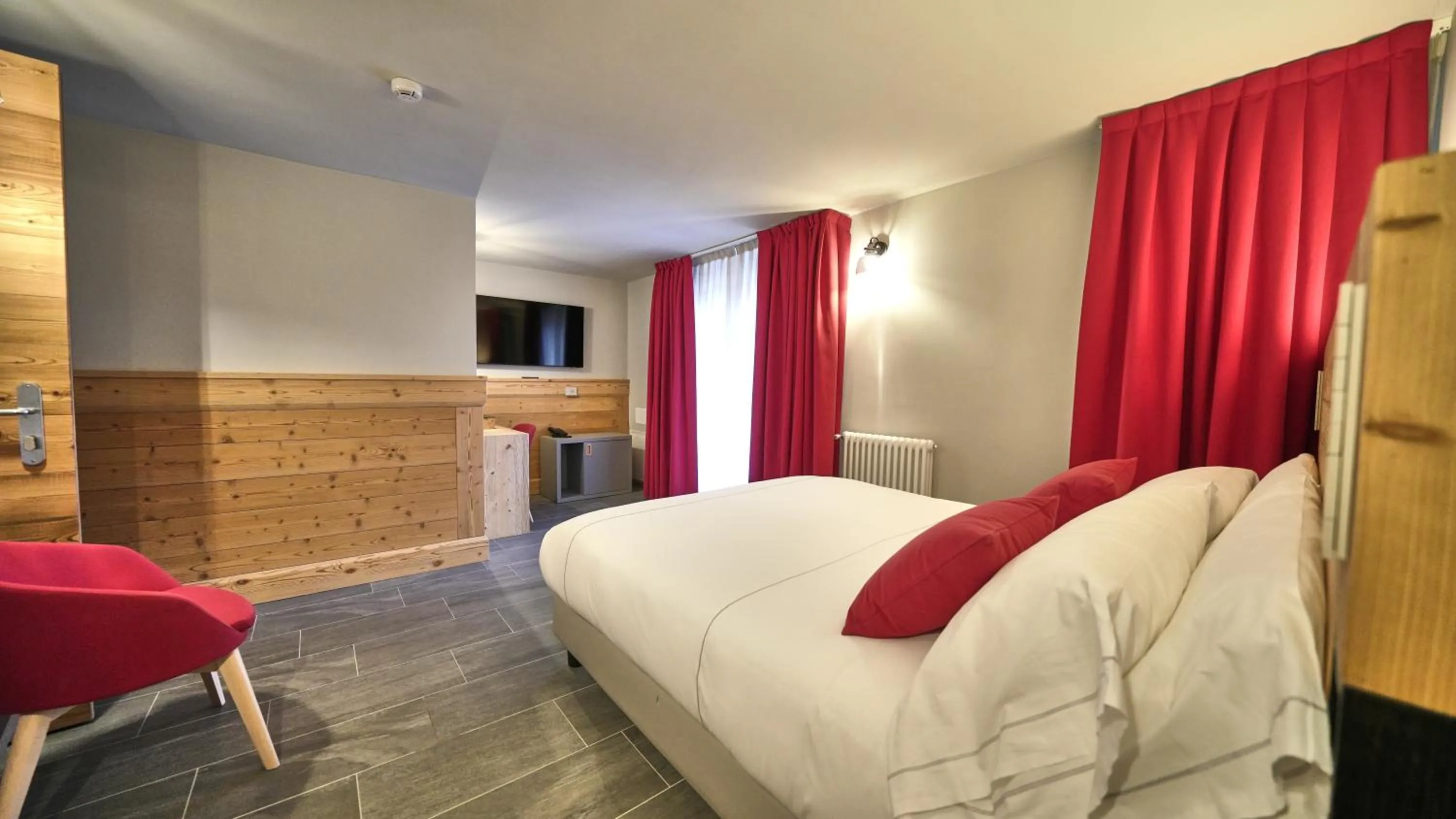 Bed in Hotel Perruquet 3 Stelle SUPERIOR