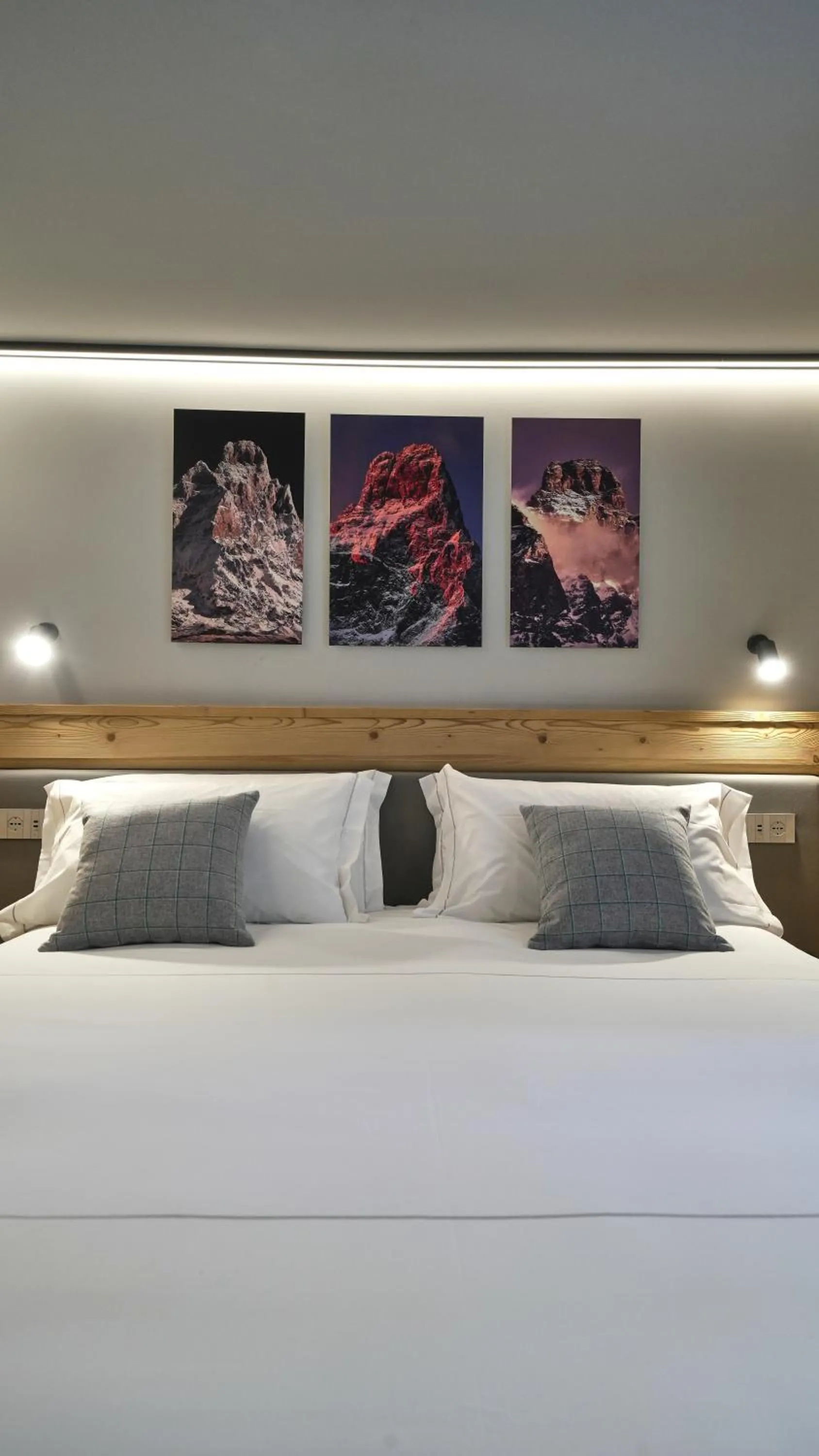 Bed in Hotel Perruquet 3 Stelle SUPERIOR