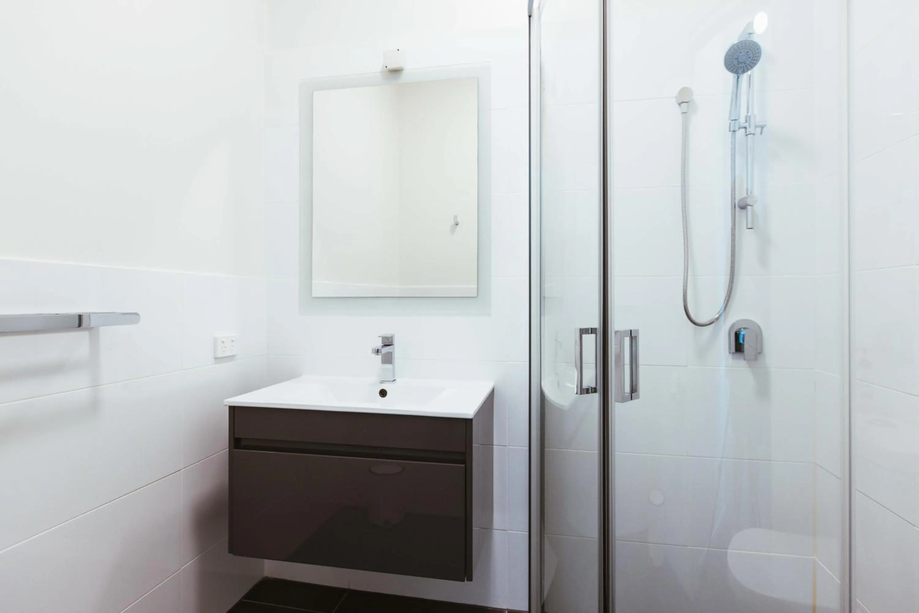 Bathroom in Salamanca Galleria Apartments