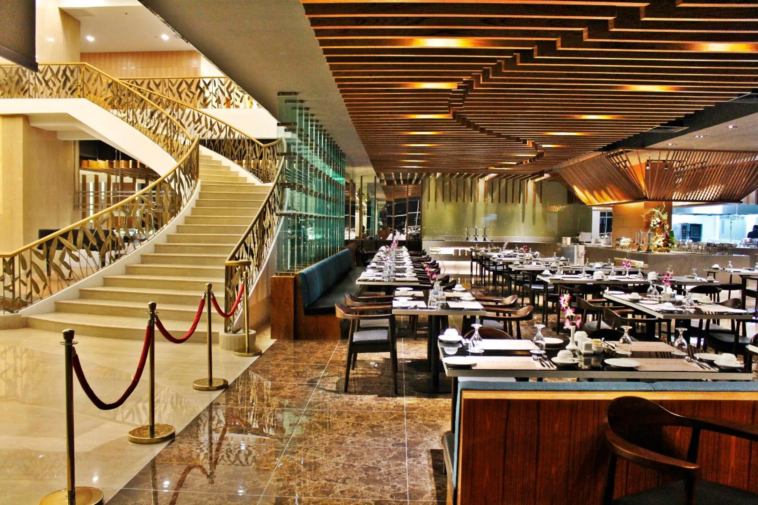 Restaurant/places to eat in Holiday Villa Johor Bahru City Centre