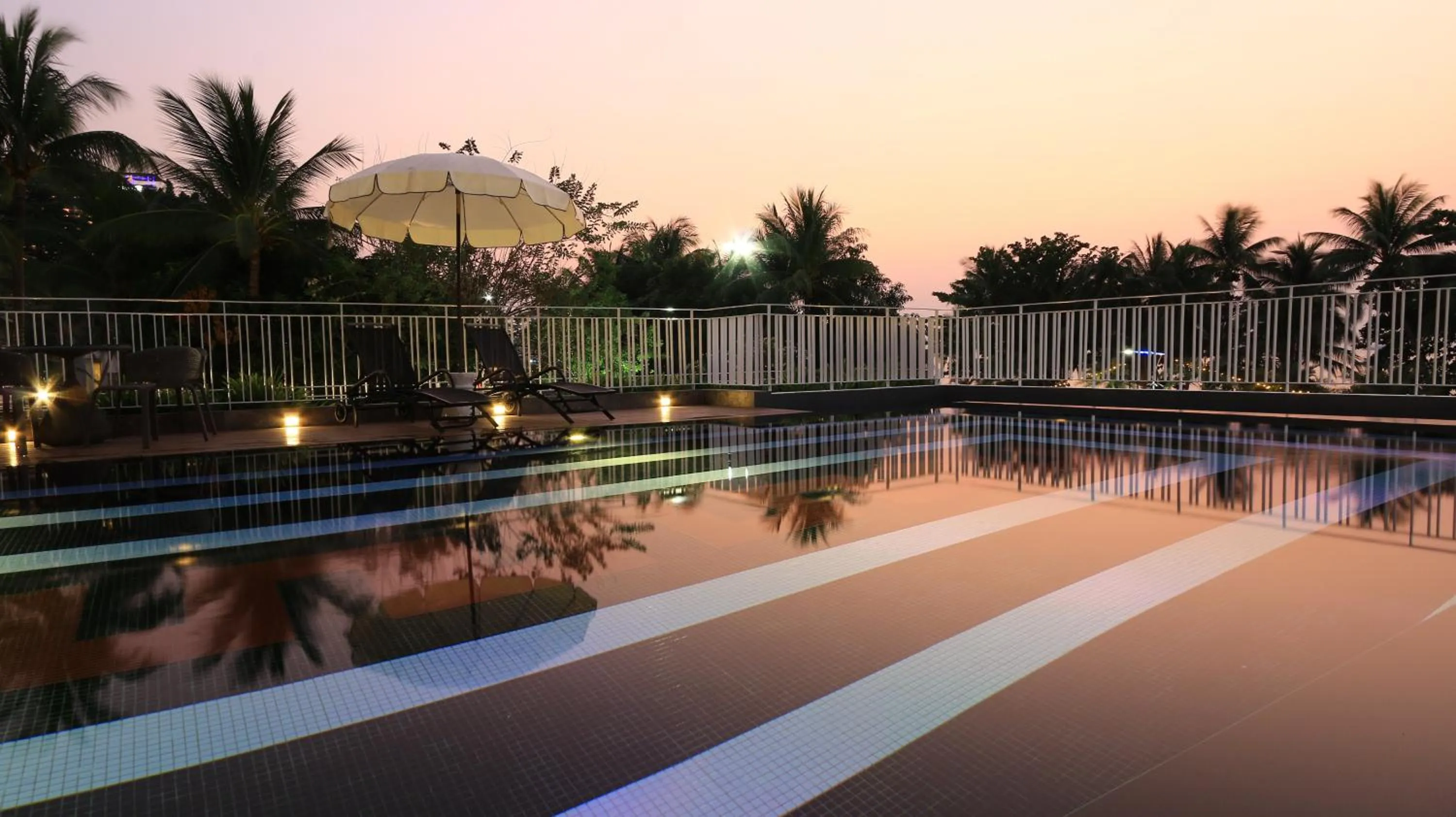 Swimming pool in Mera Mare Pattaya