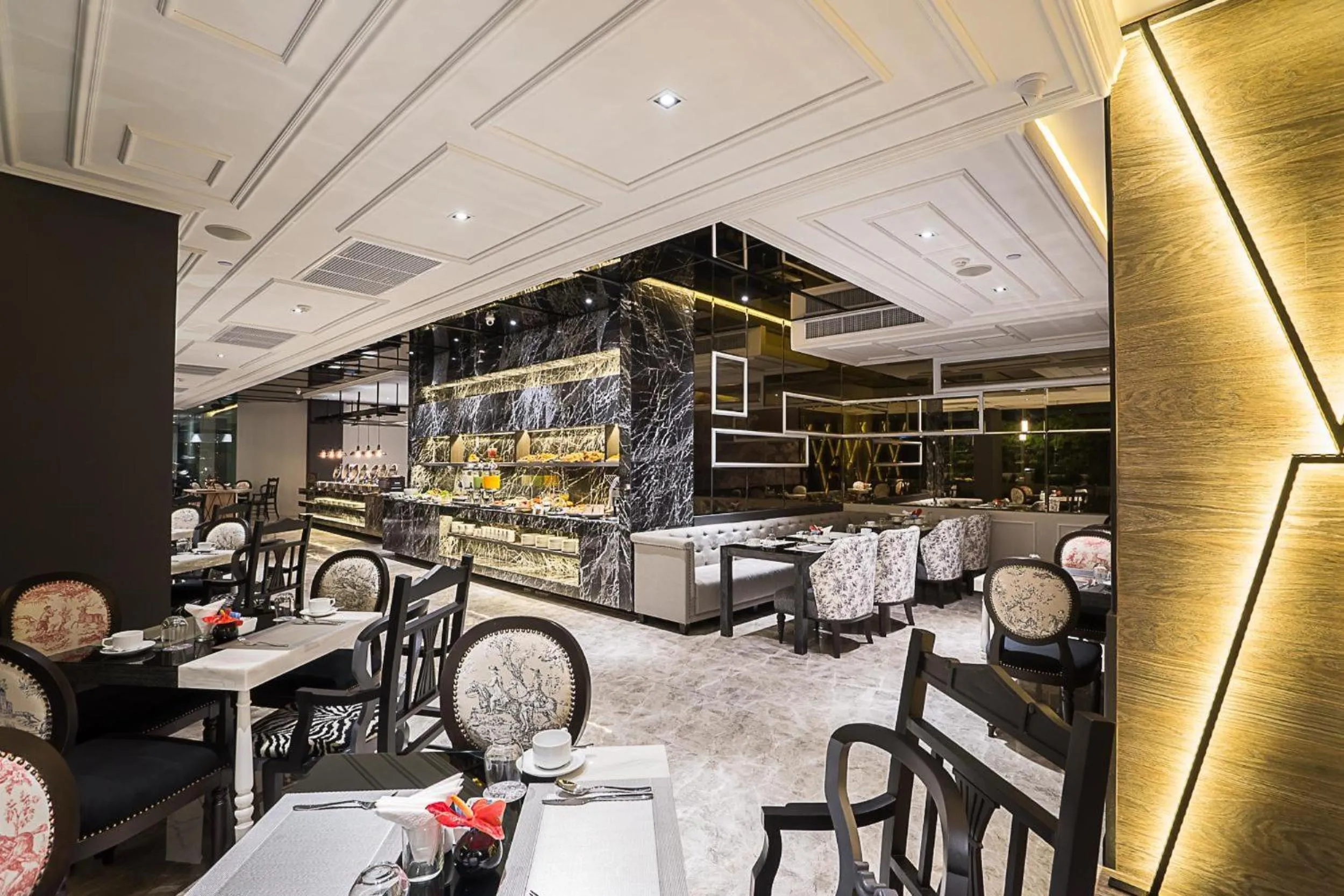 Restaurant/places to eat in Mera Mare Pattaya