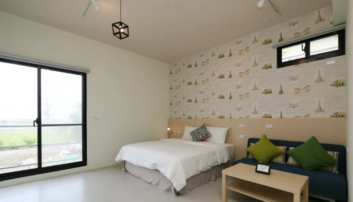 Bed in Happiness 210 B&B