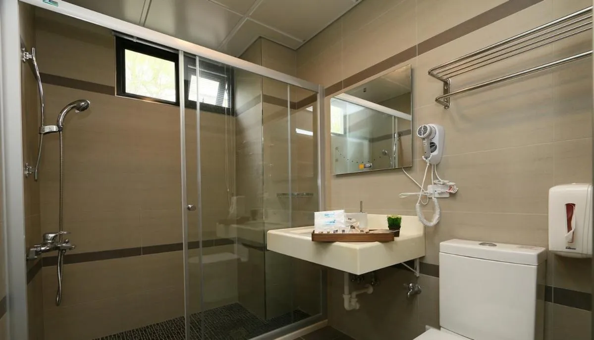 Bathroom in Happiness 210 B&B