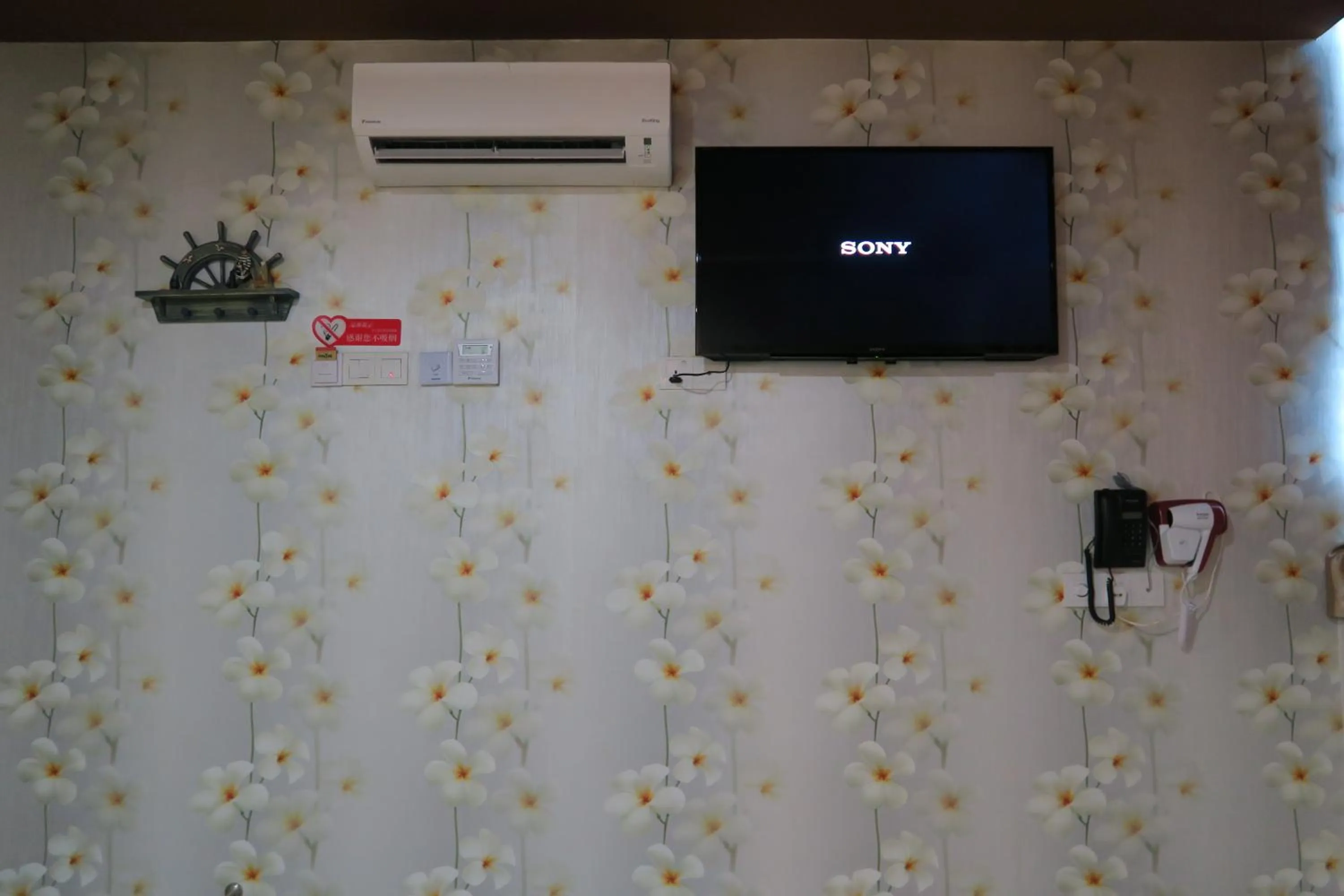 Decorative detail in 888 Boutique Hotel