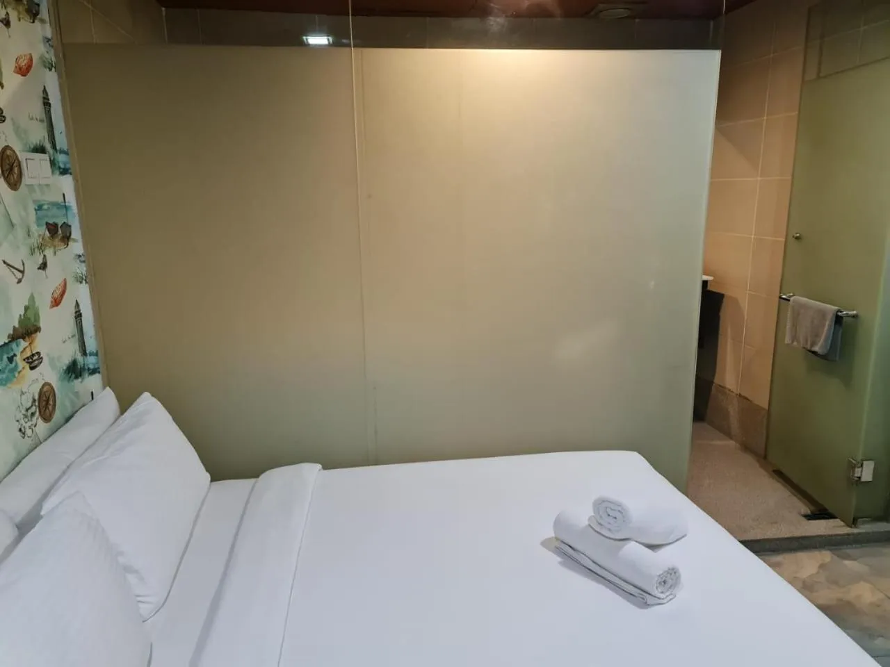 Bed in 888 Boutique Hotel