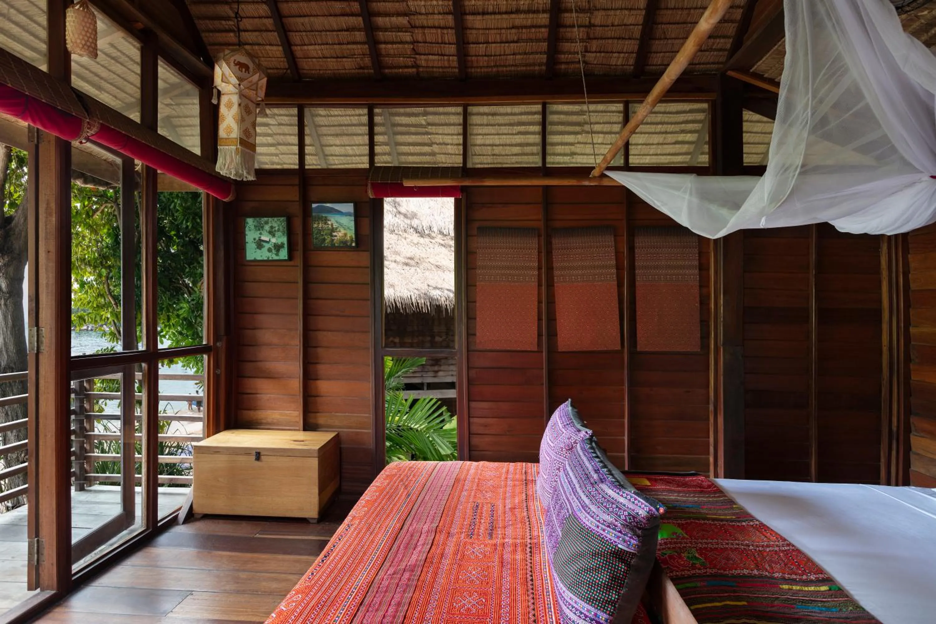 Living room, Bed in Castaway Resort Koh Lipe