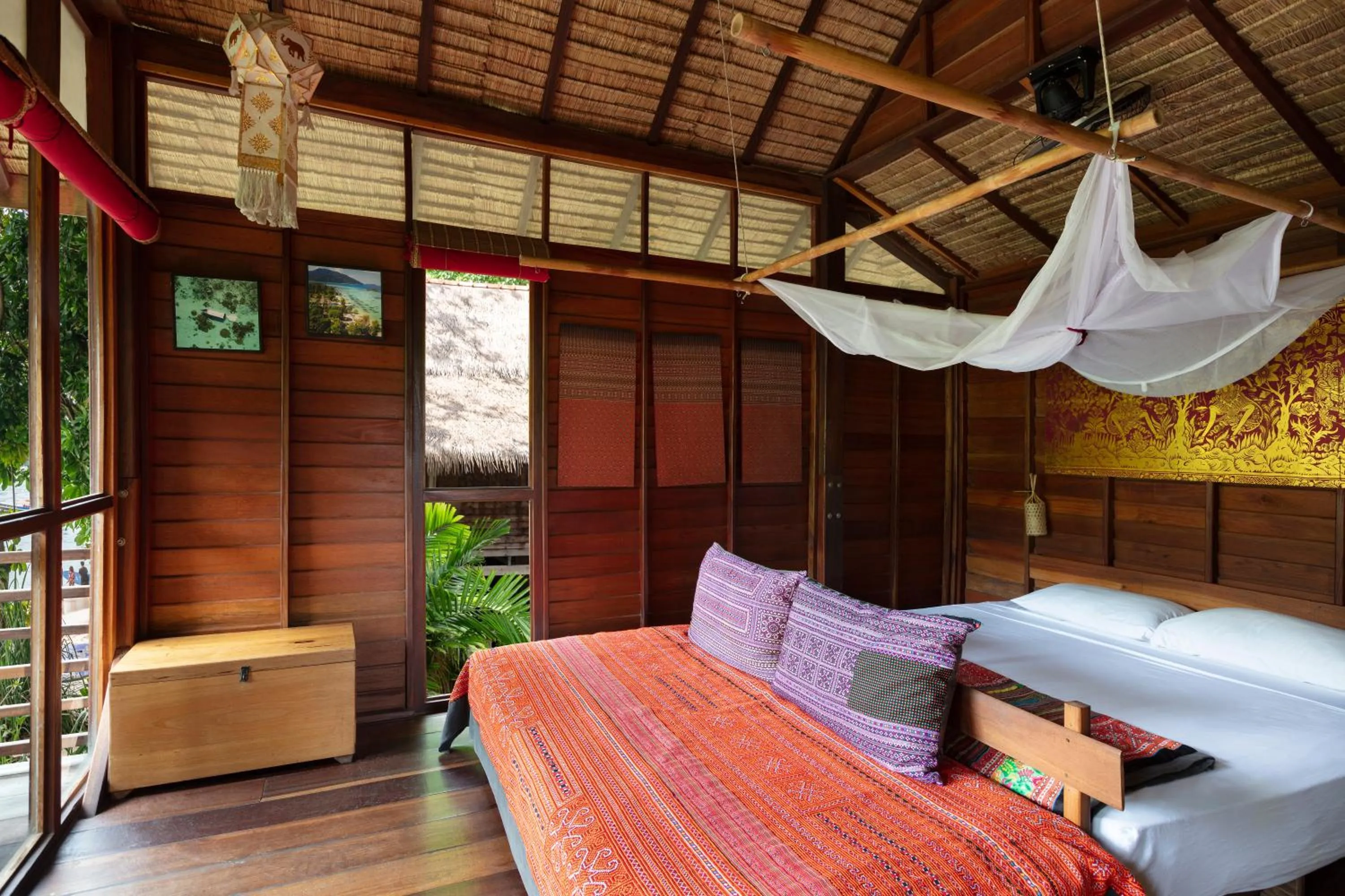 Bedroom, Bed in Castaway Resort Koh Lipe