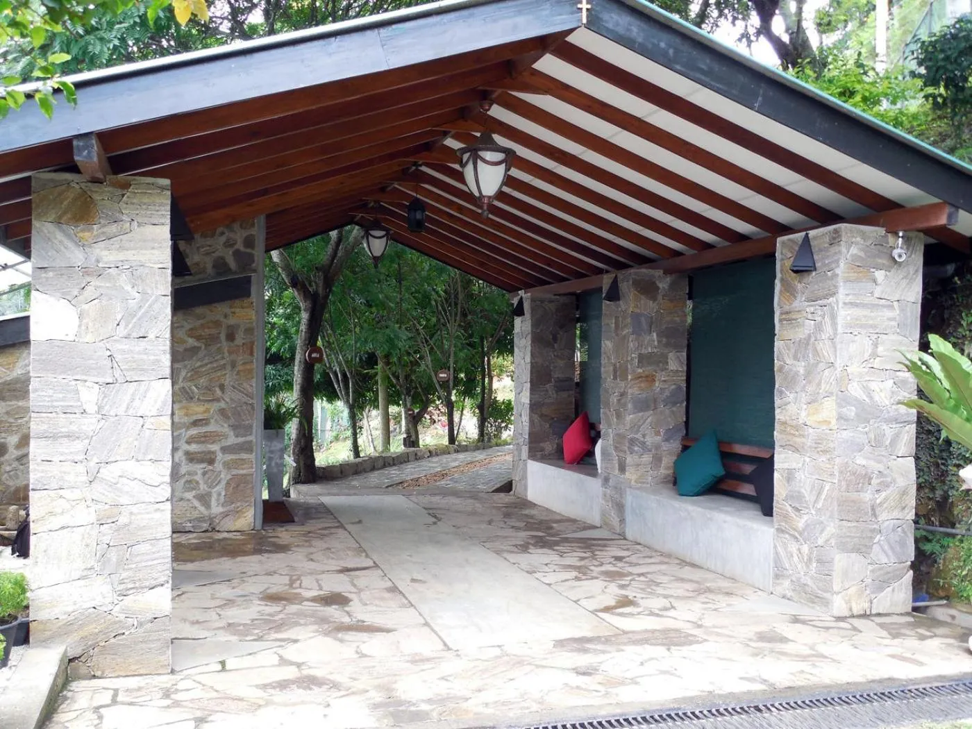 Facade/entrance in Villa Perpetua