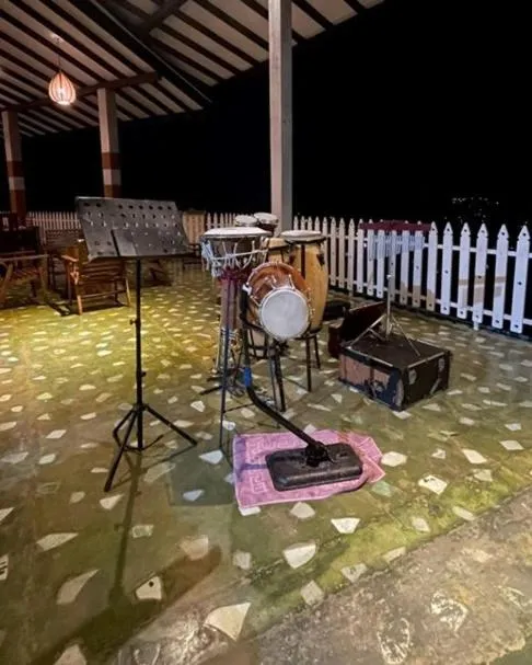 Evening entertainment in Villa Perpetua