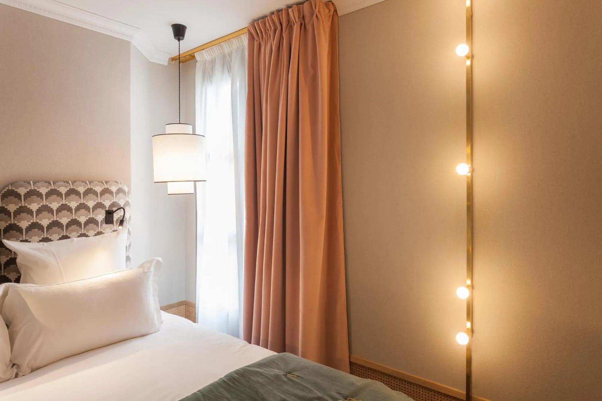 Decorative detail, Bed in Handsome Hotel