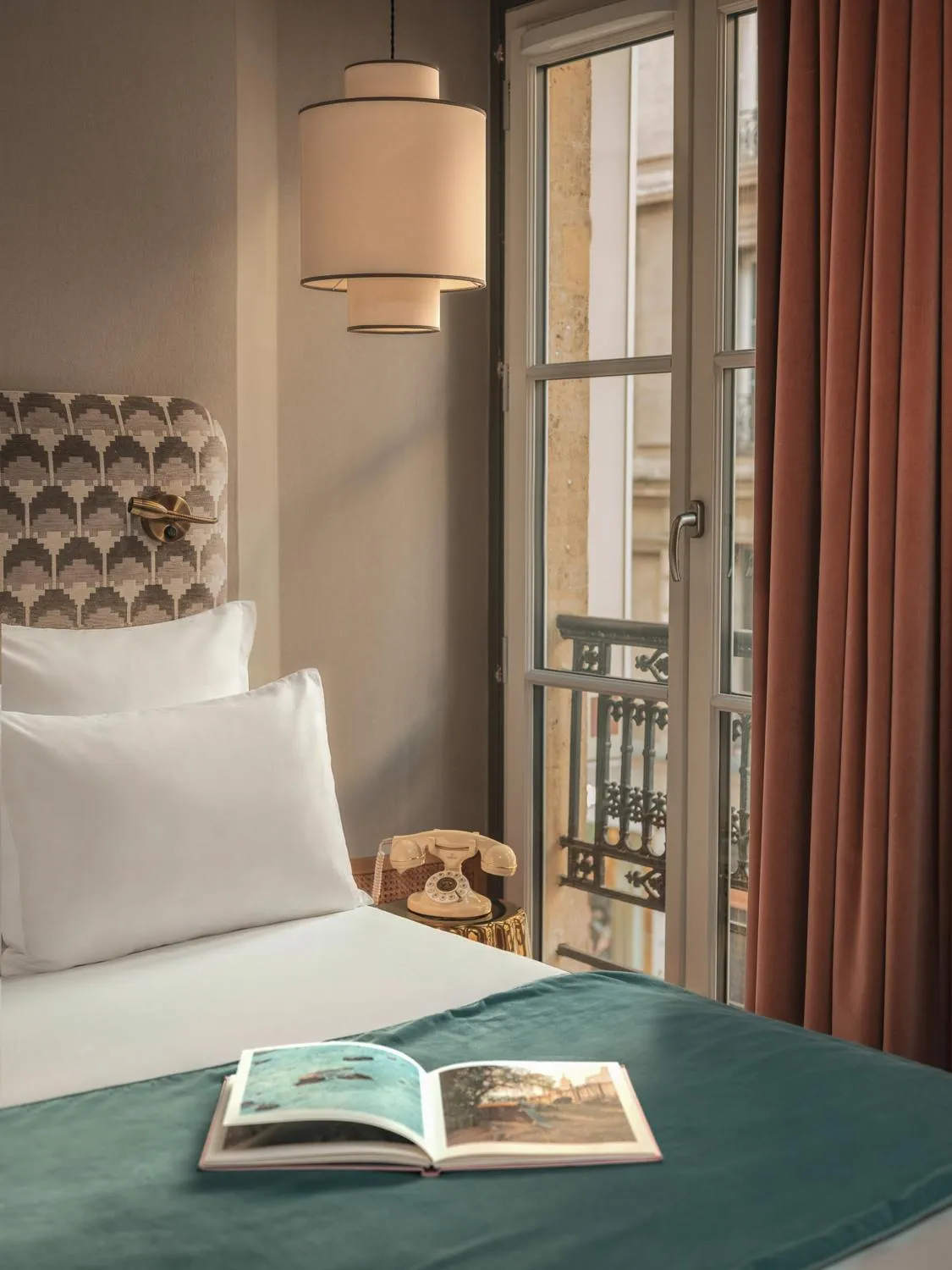 Bed in Handsome Hotel