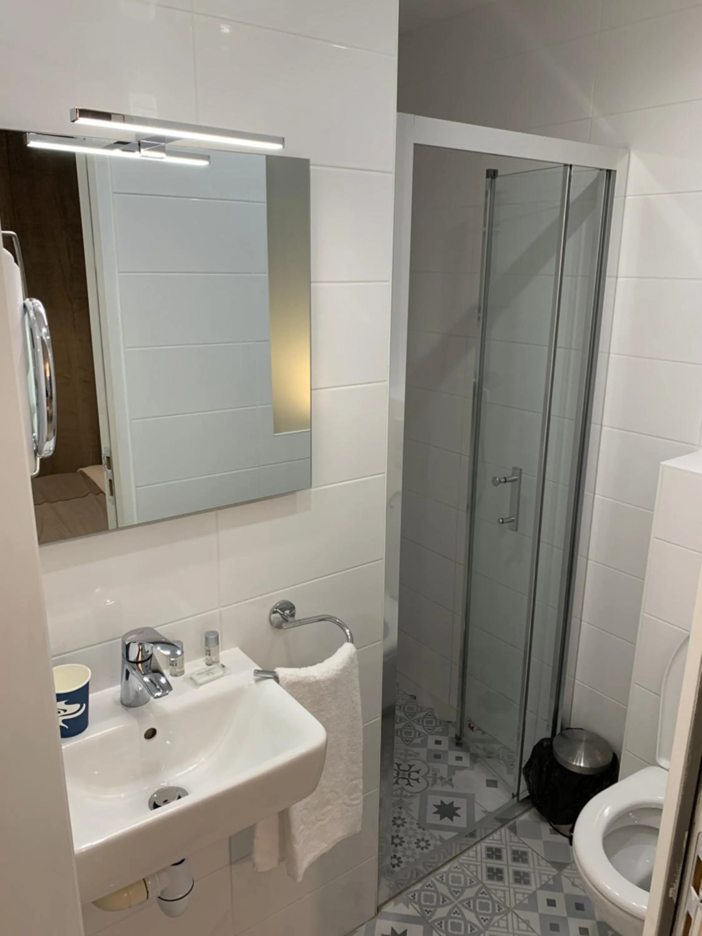 Bathroom in Ménil Bon Temps