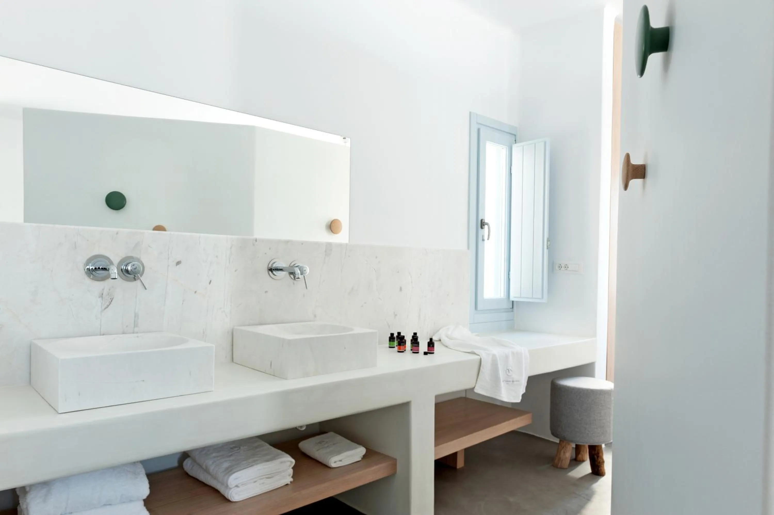 Bathroom in Santorini Heights