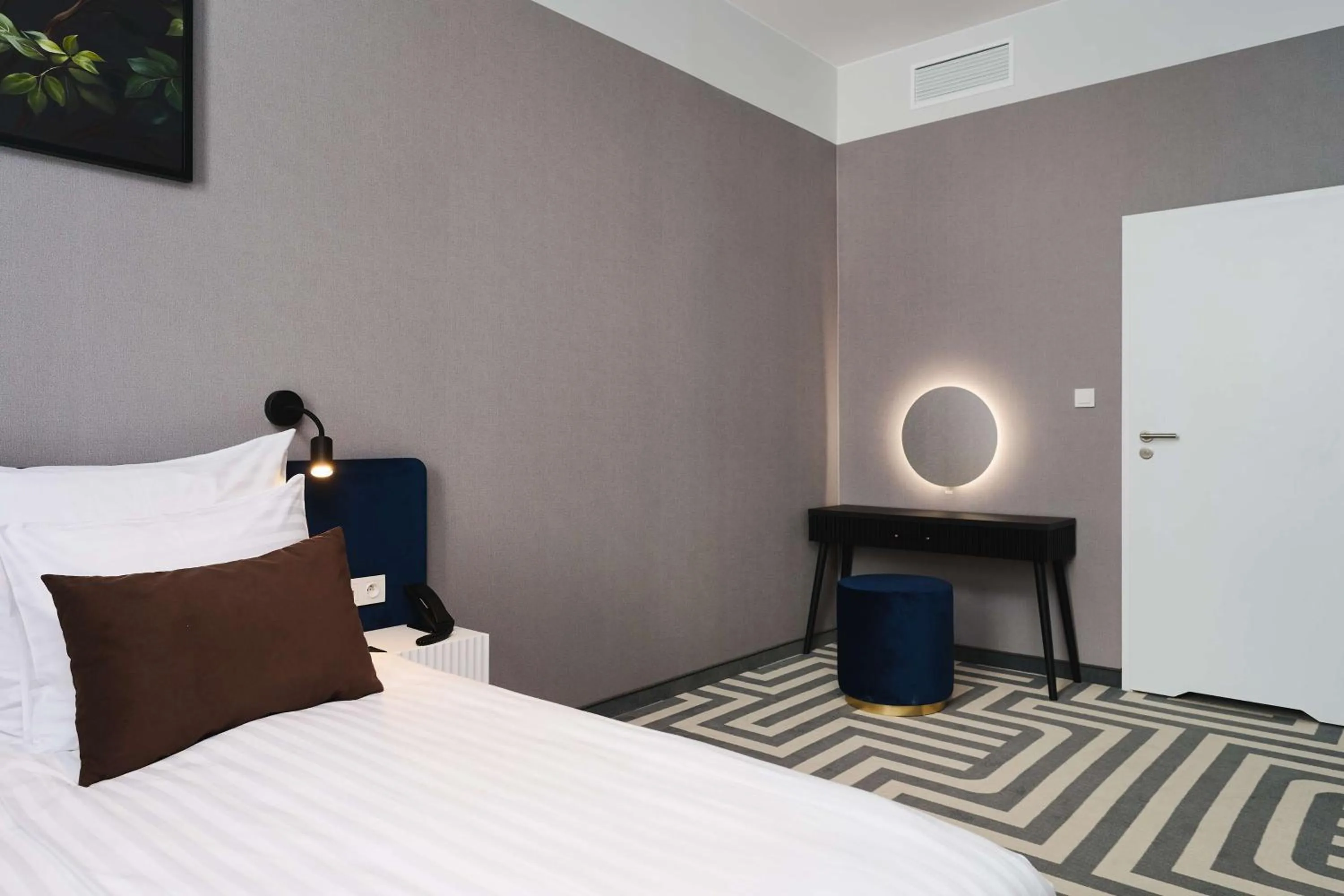 Bedroom, Bed in Aiden by Best Western Lodz