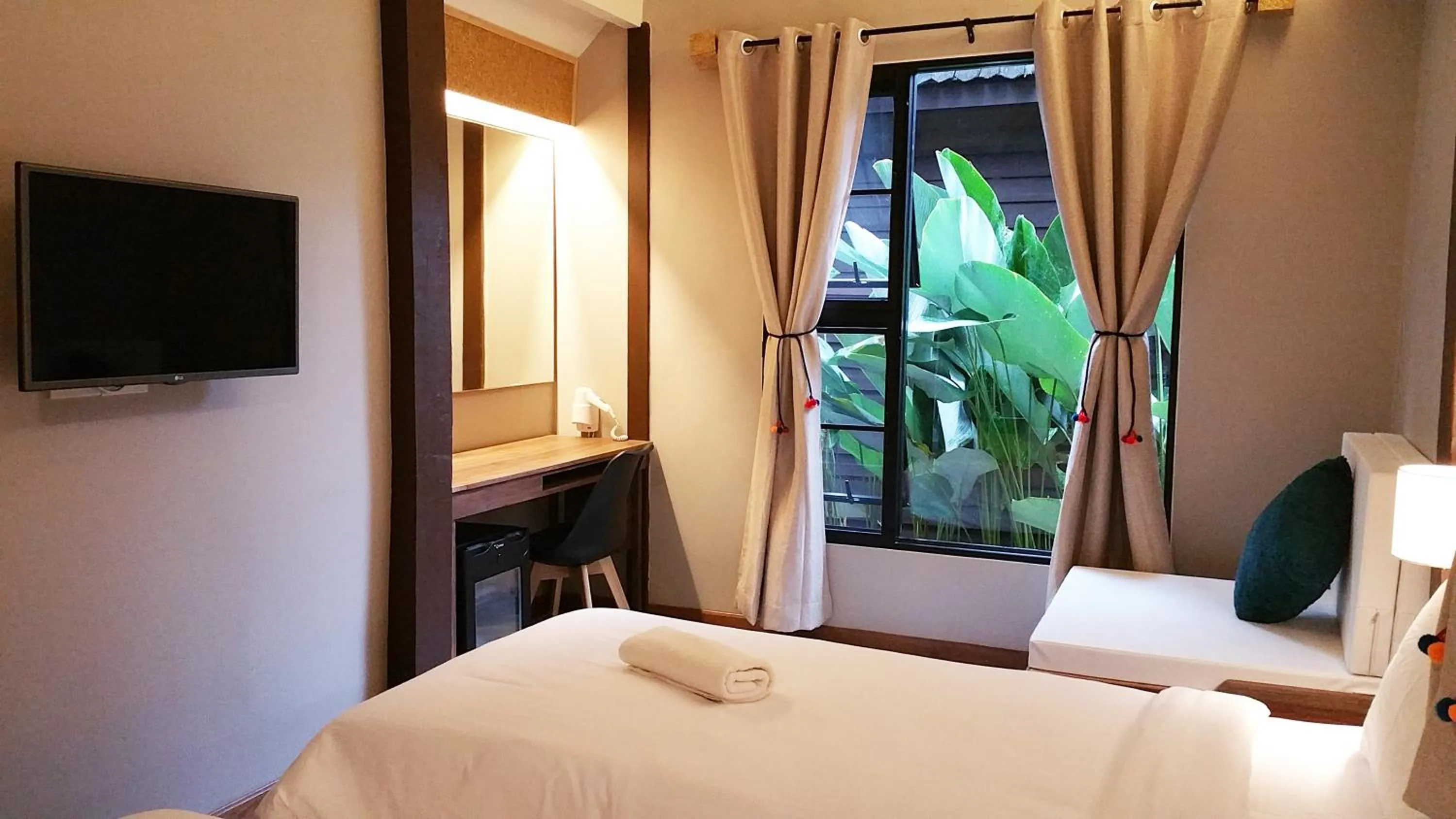 Property building, Bed in PAN KLED VILLA eco hill resort