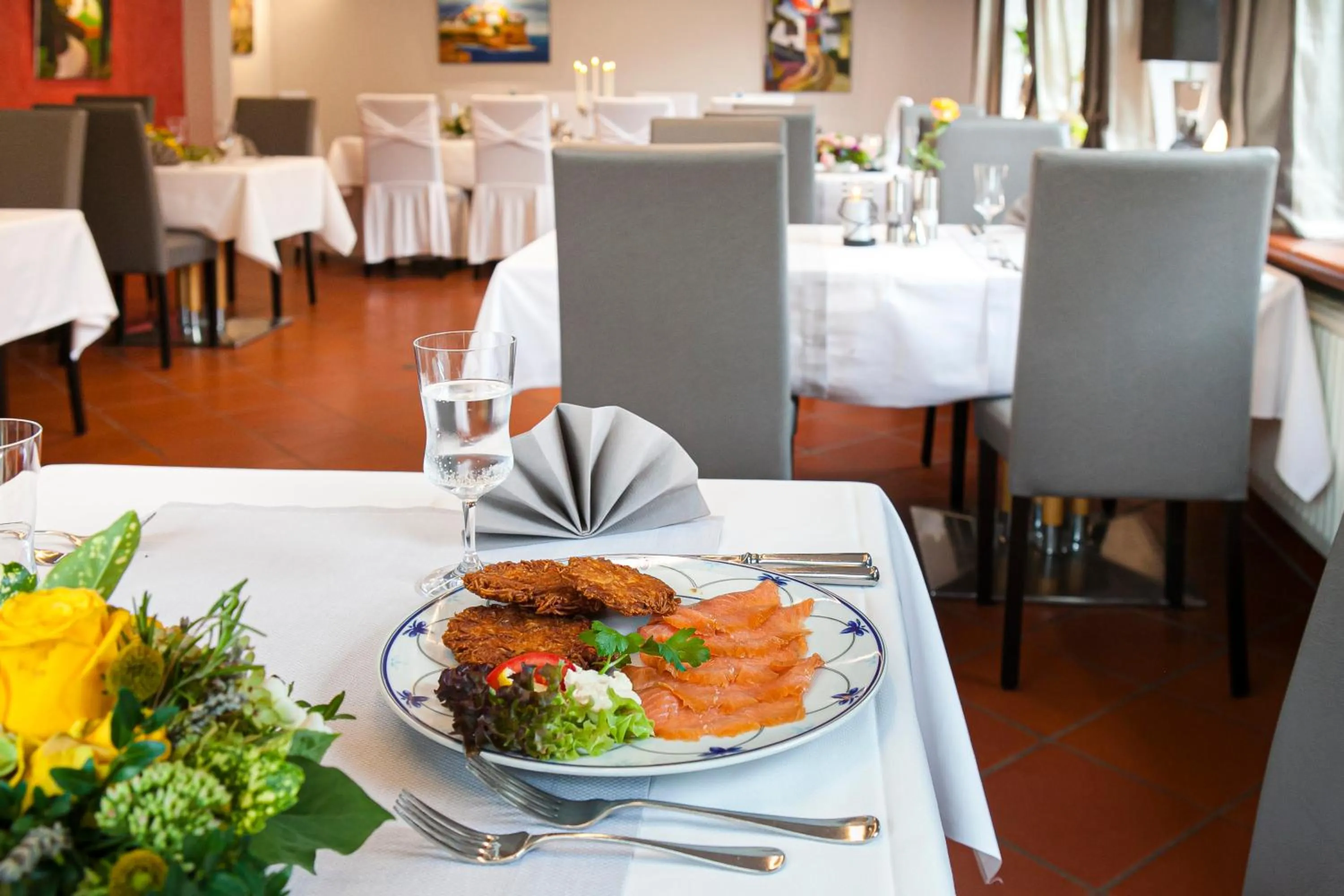 Restaurant/places to eat in Landgasthof Tönnes