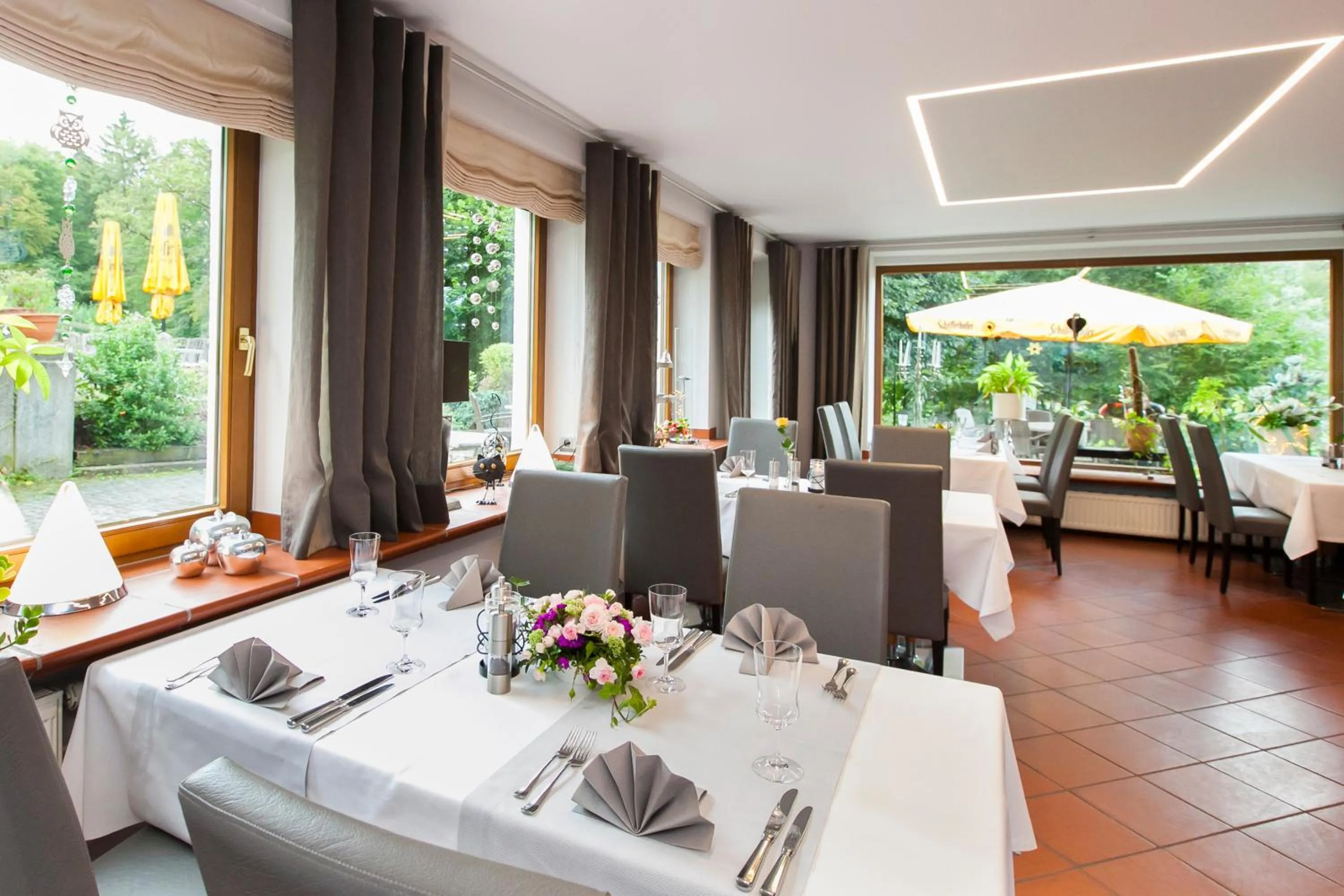 Restaurant/places to eat in Landgasthof Tönnes