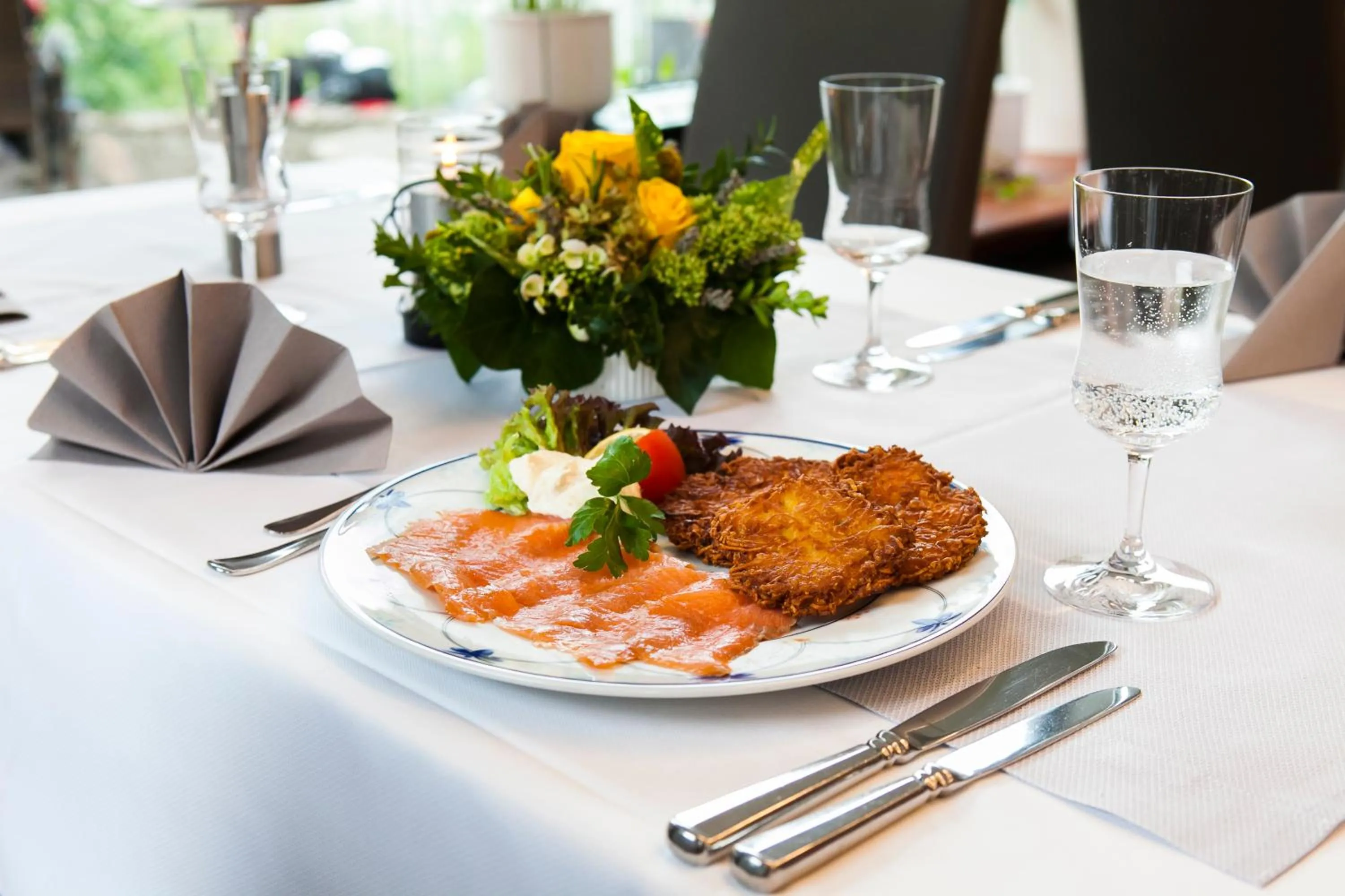 Restaurant/places to eat in Landgasthof Tönnes