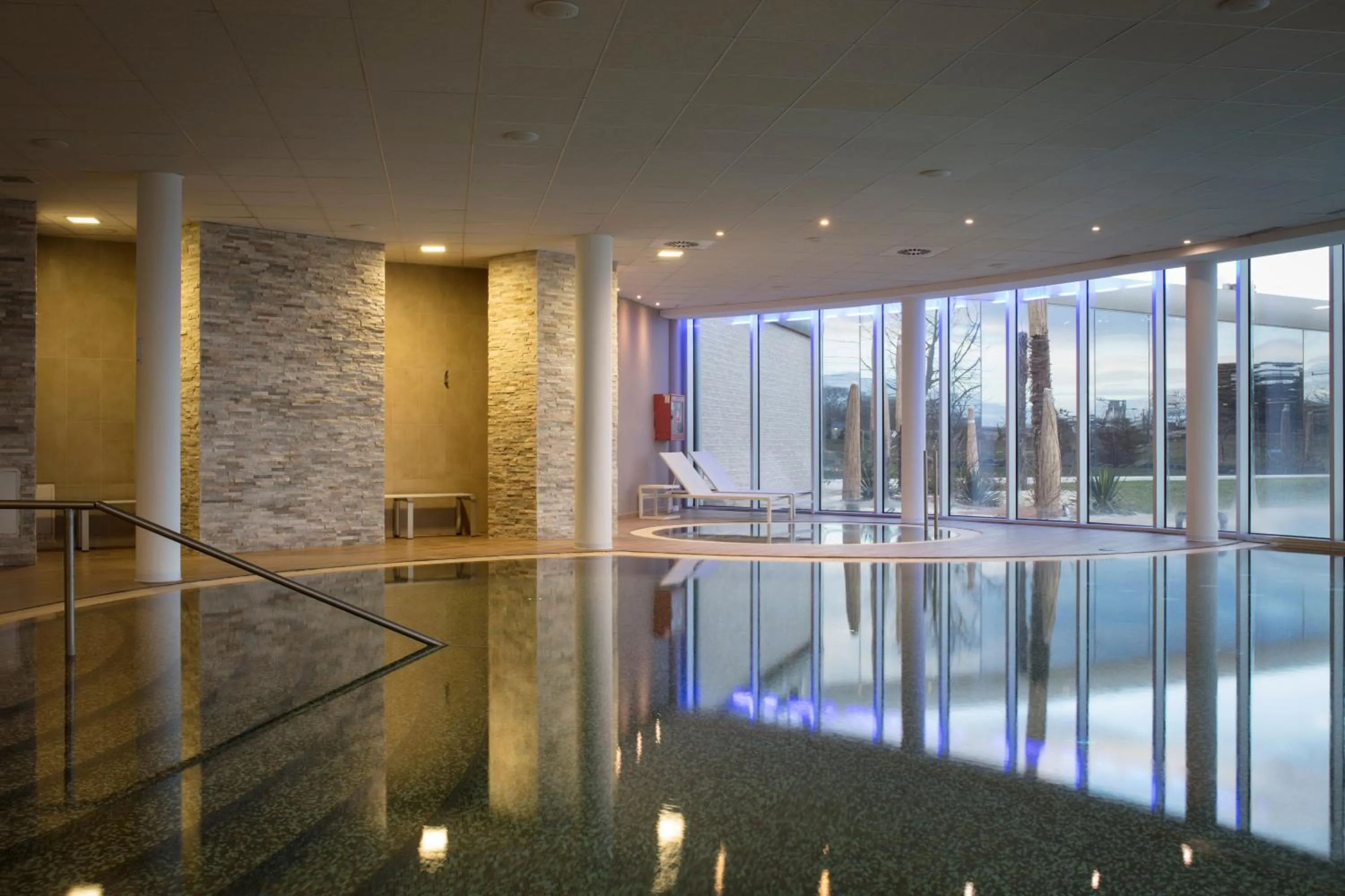 Swimming pool in Mjus Resort & Thermal Park