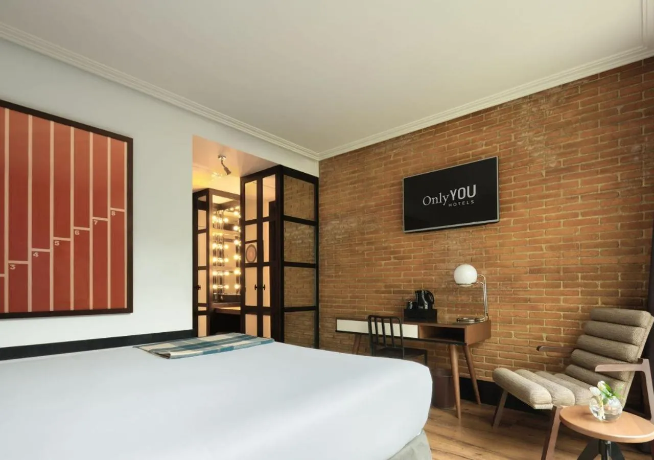 Photo of the whole room, Bed in Only YOU Hotel Atocha