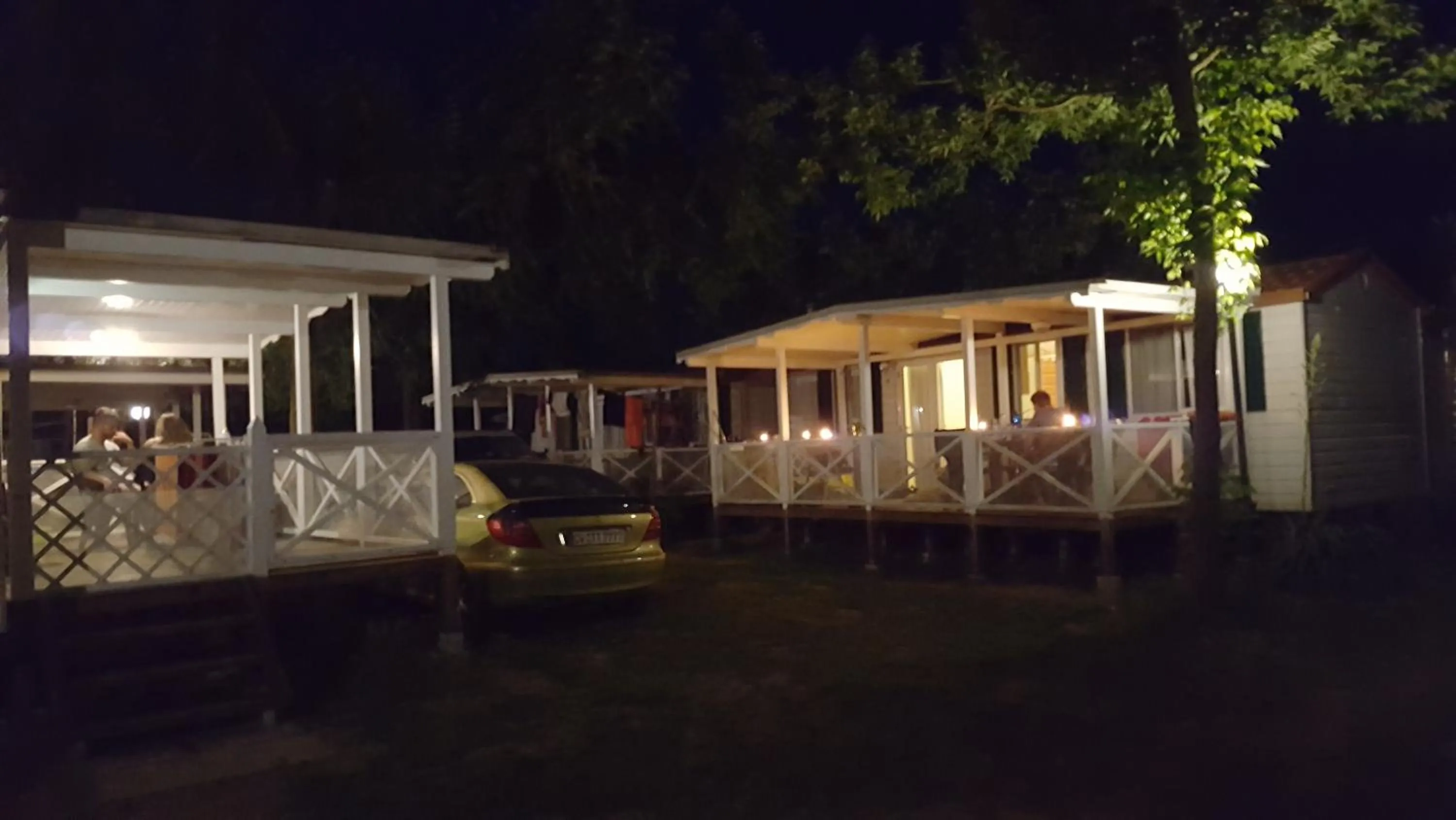 Property building in Mobilhome Angel