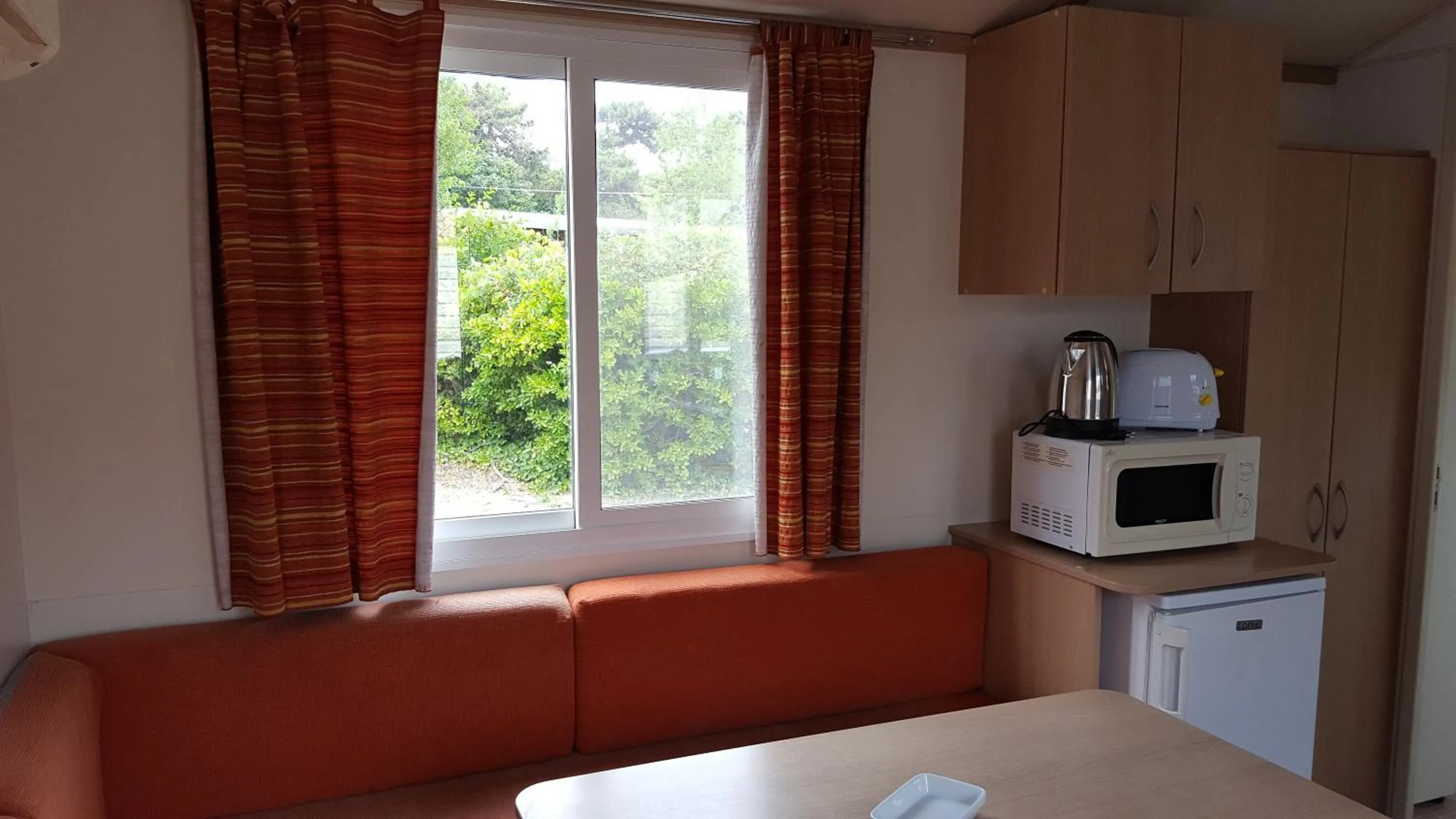 Dining area in Mobilhome Angel