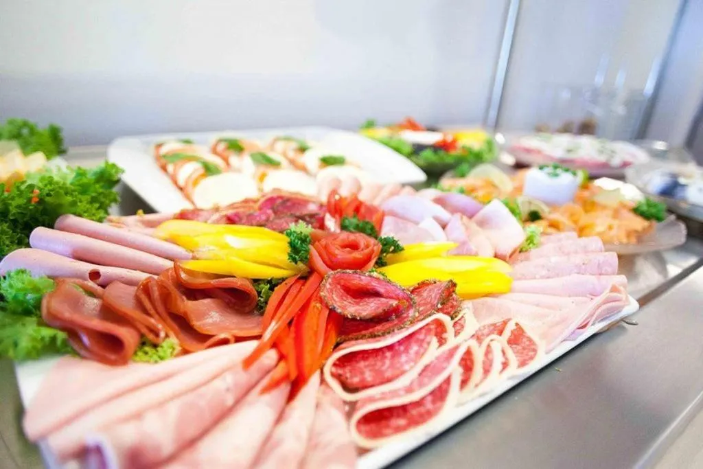 Buffet breakfast in Ostseehotel Warnemünde