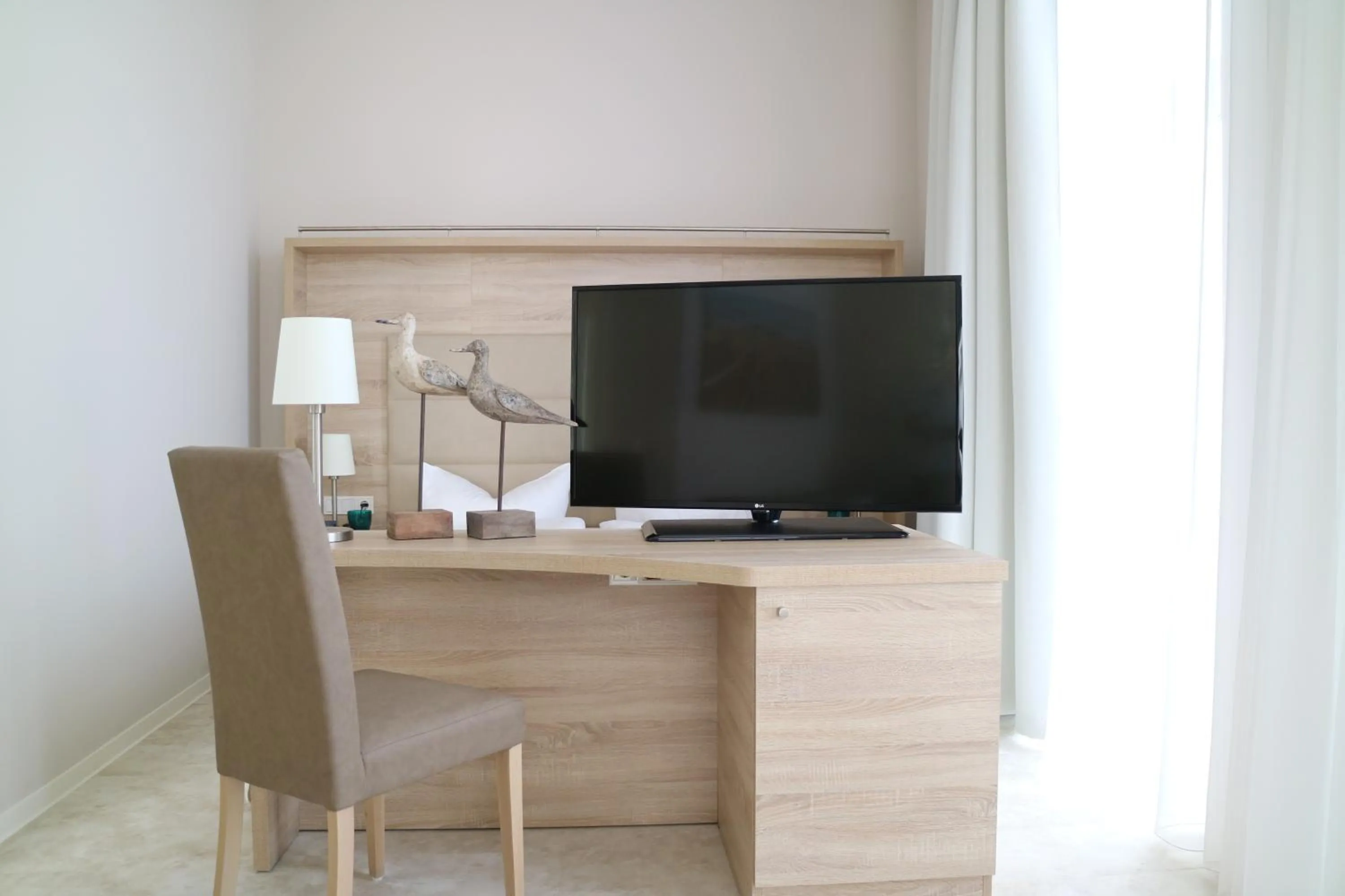 TV and multimedia in Ostseehotel Warnemünde