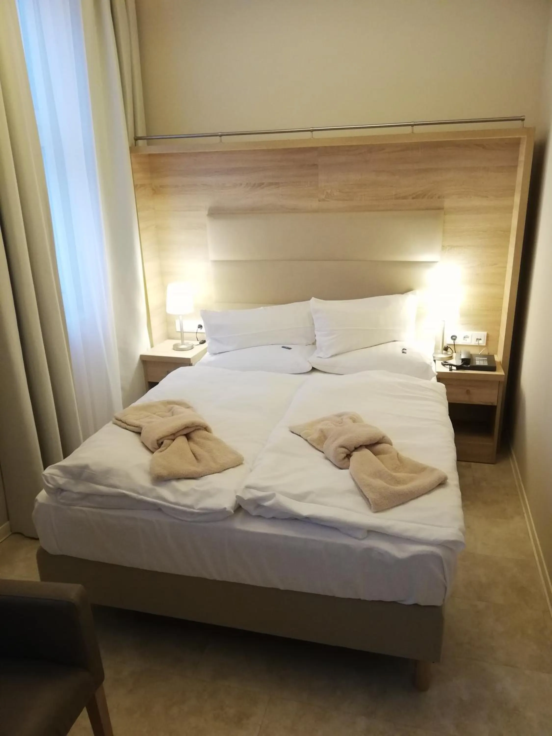 Bed in Ostseehotel Warnemünde