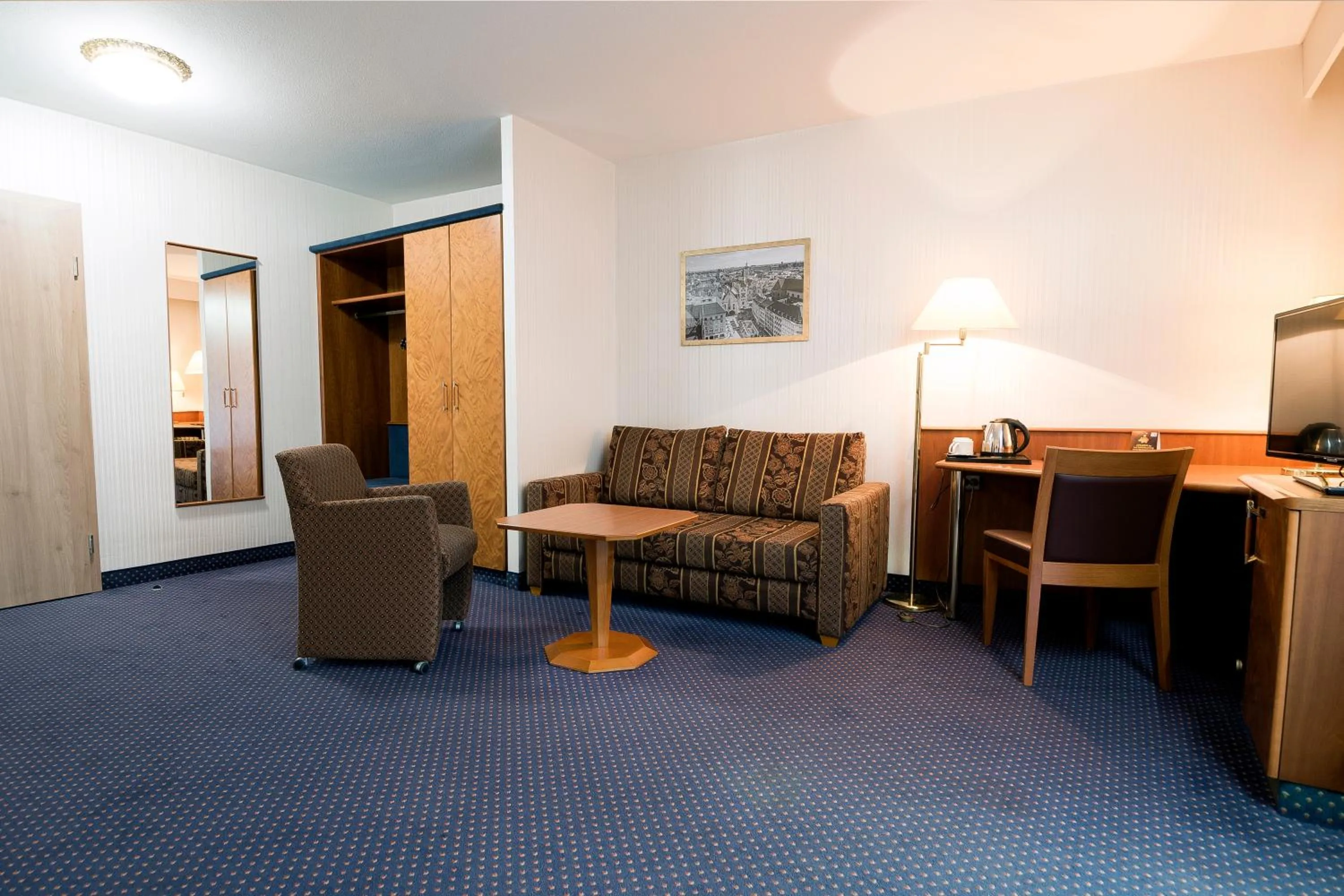 Photo of the whole room in domus Hotel