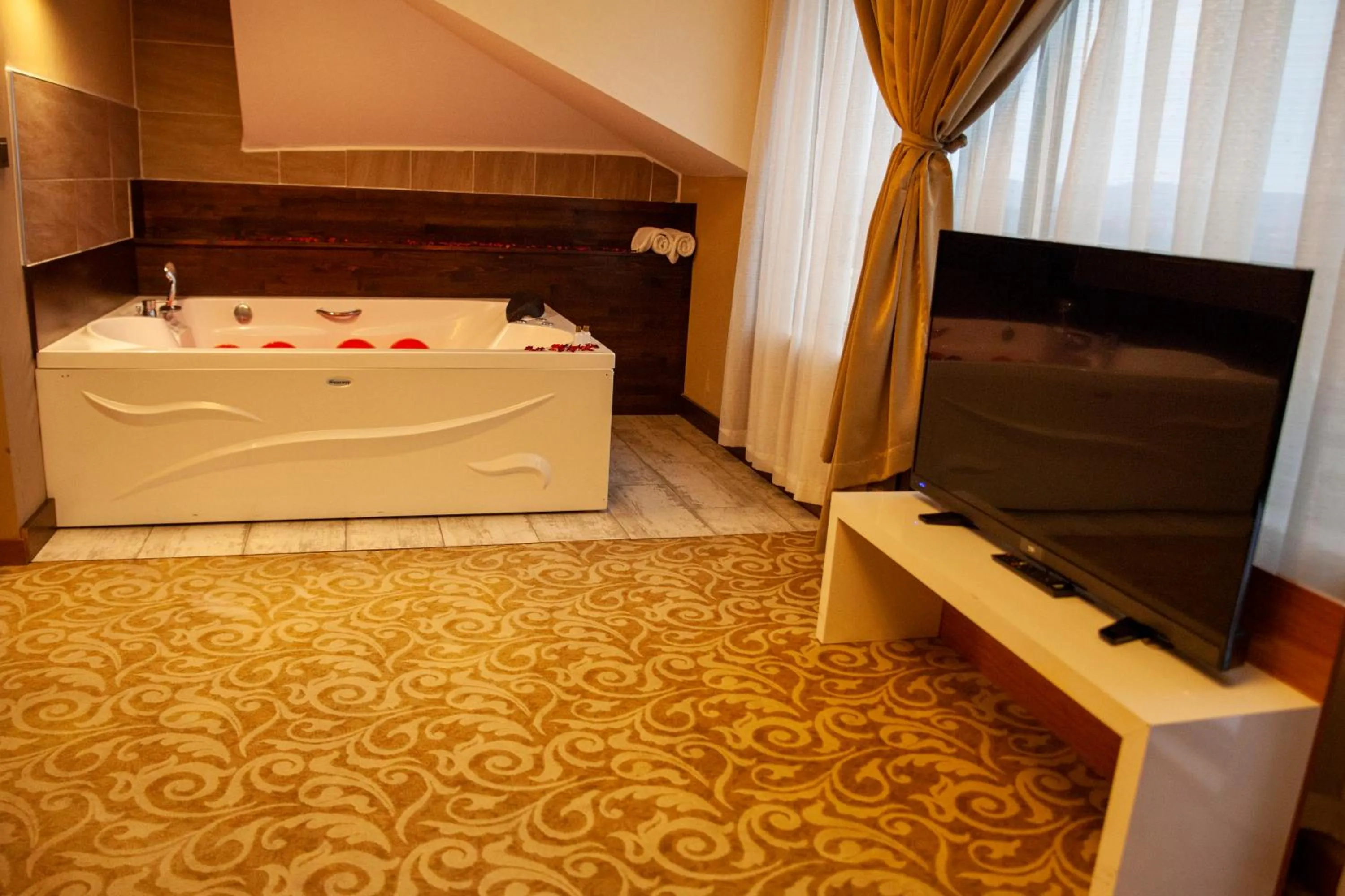 Elgarden Hotel & Spa