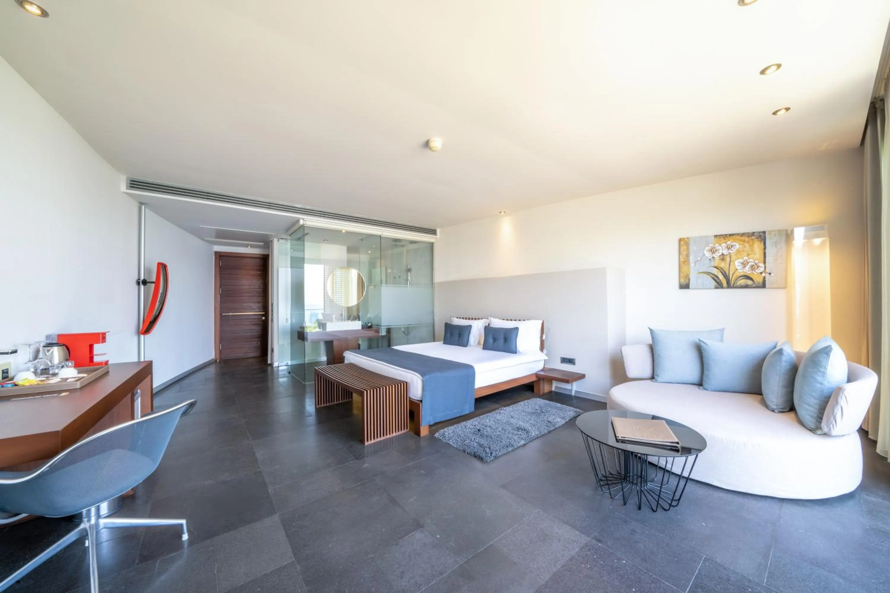 Photo of the whole room in Kuum Hotel & Spa