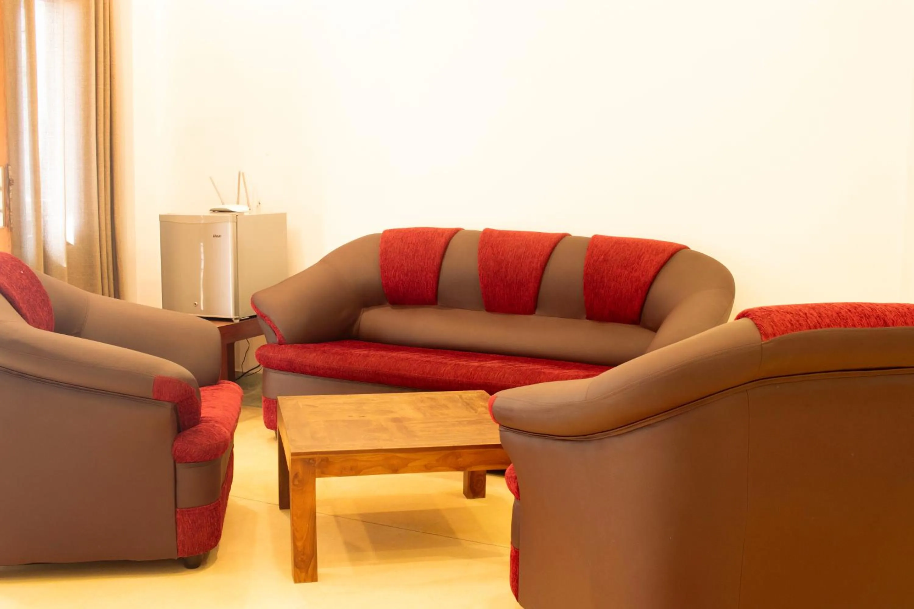 Seating area in Hotel Coconut Bar Sea Lodge