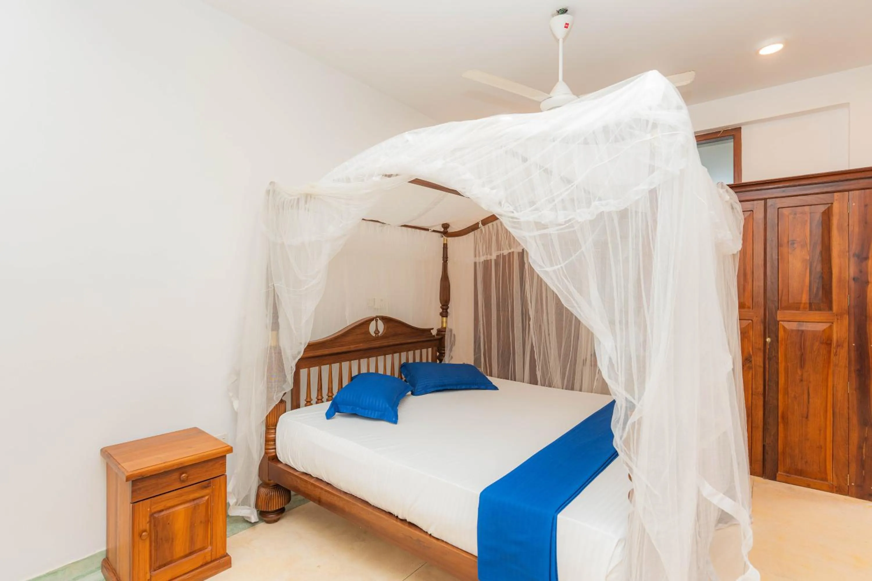 Bed in Hotel Coconut Bar Sea Lodge