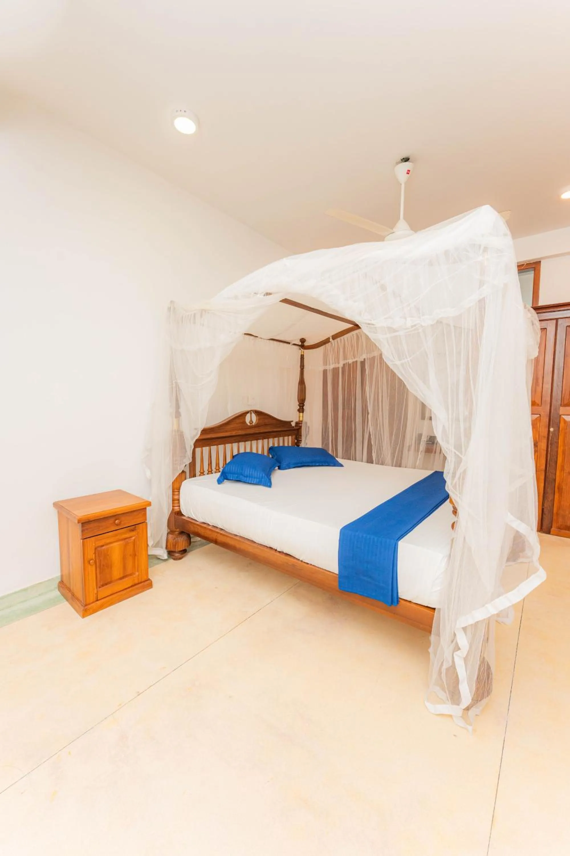 Bed in Hotel Coconut Bar Sea Lodge