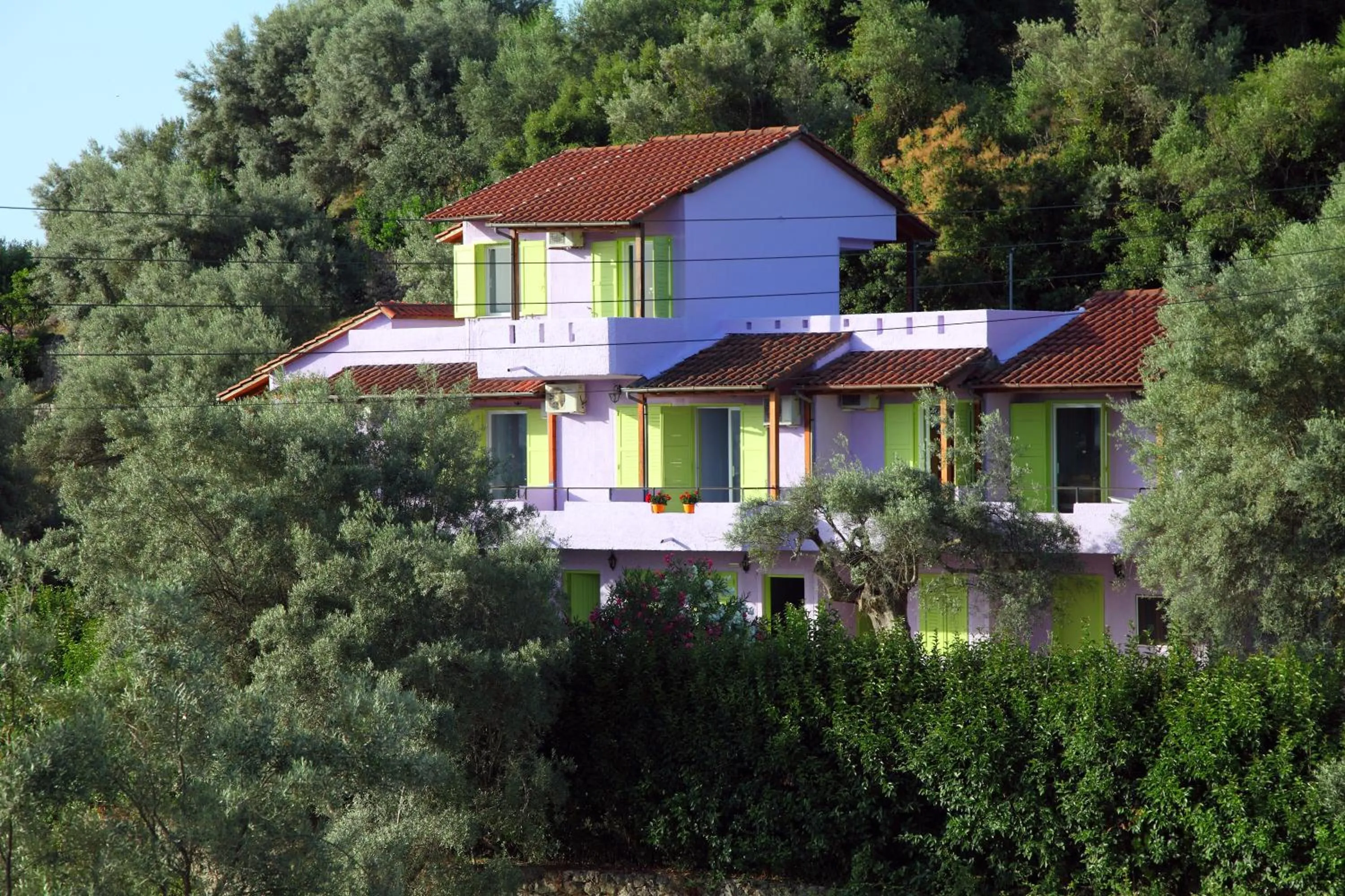 Property building in Summer House Louisa