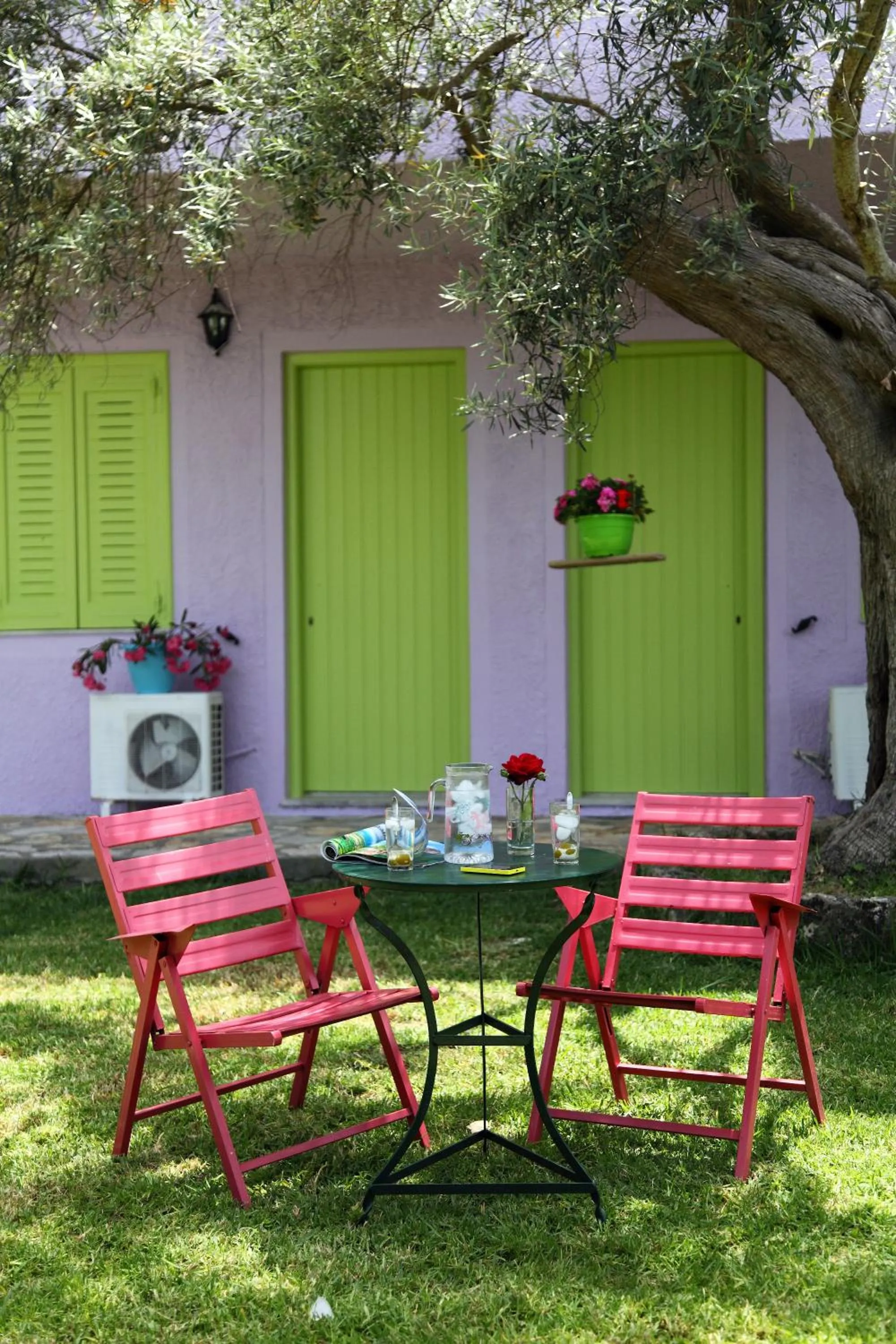 Garden in Summer House Louisa