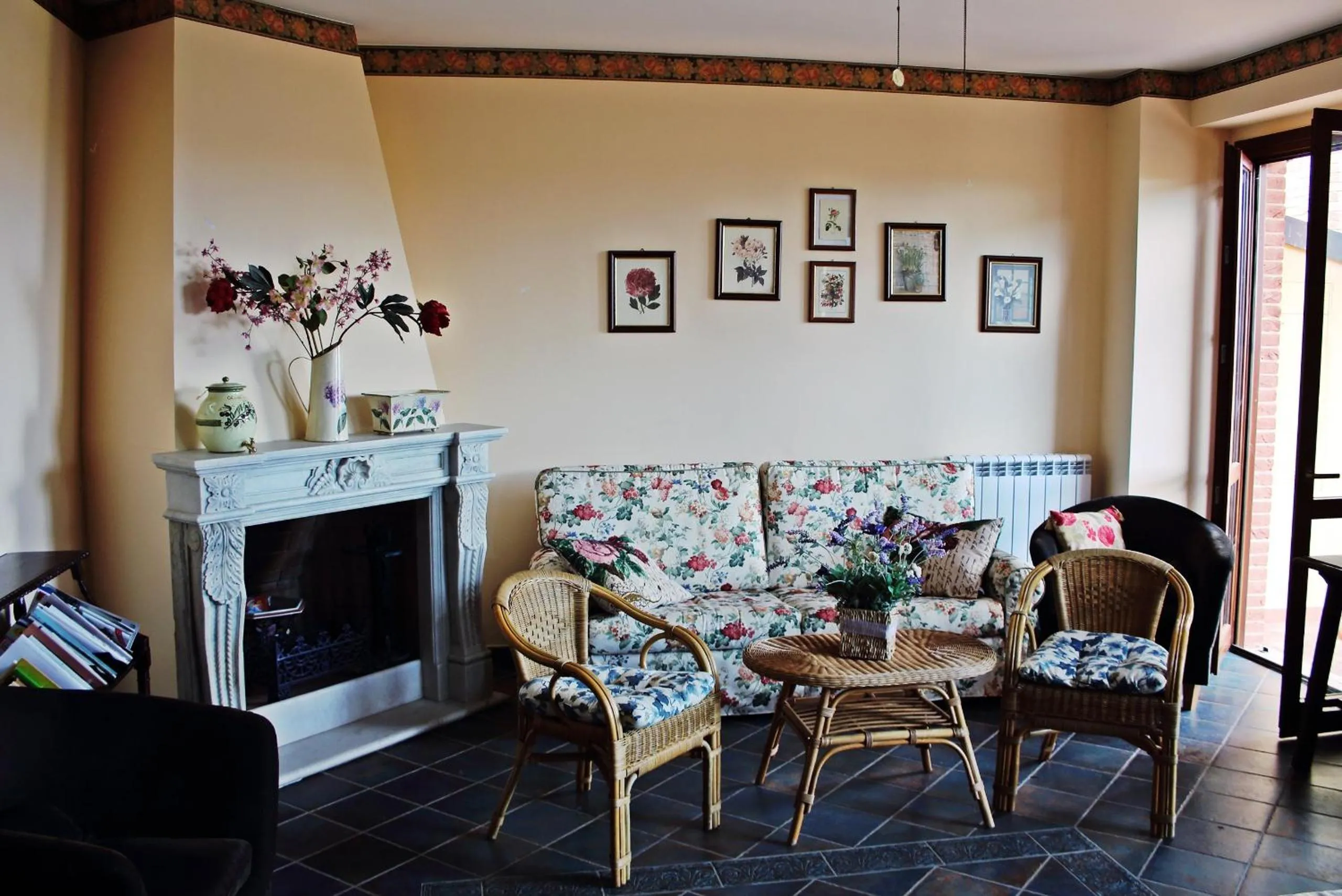 Photo of the whole room in Appartamento Vacanze Magnolia e Glicine