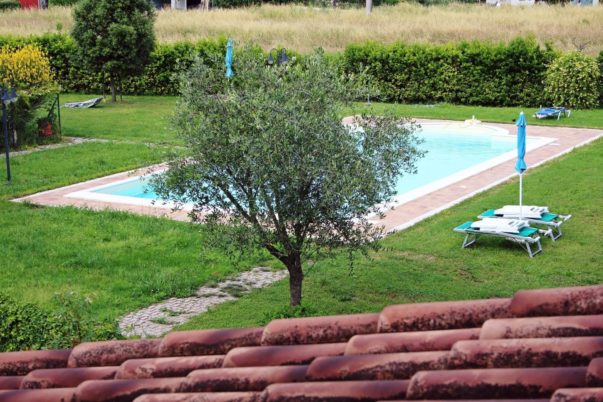 Property building in Appartamento Vacanze Magnolia e Glicine