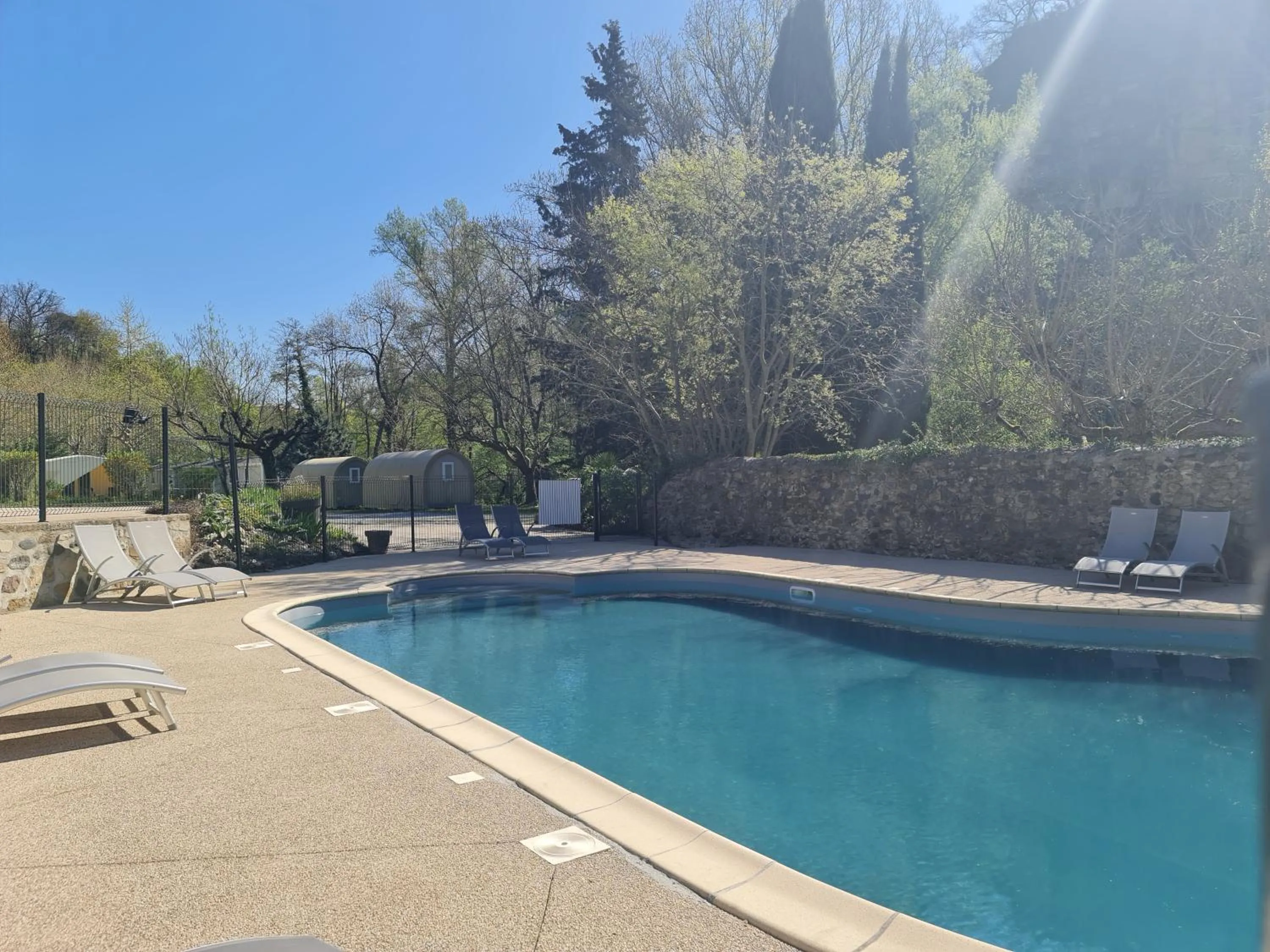Swimming pool in Le Moulin D'onclaire Camping et chambres d'hôtes