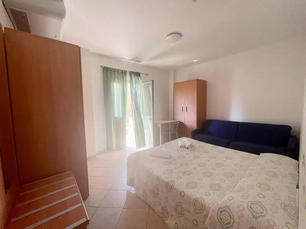 Two Connecting Double Rooms in Hotel Vianello Two Connecting Double Rooms in Hotel Vianello