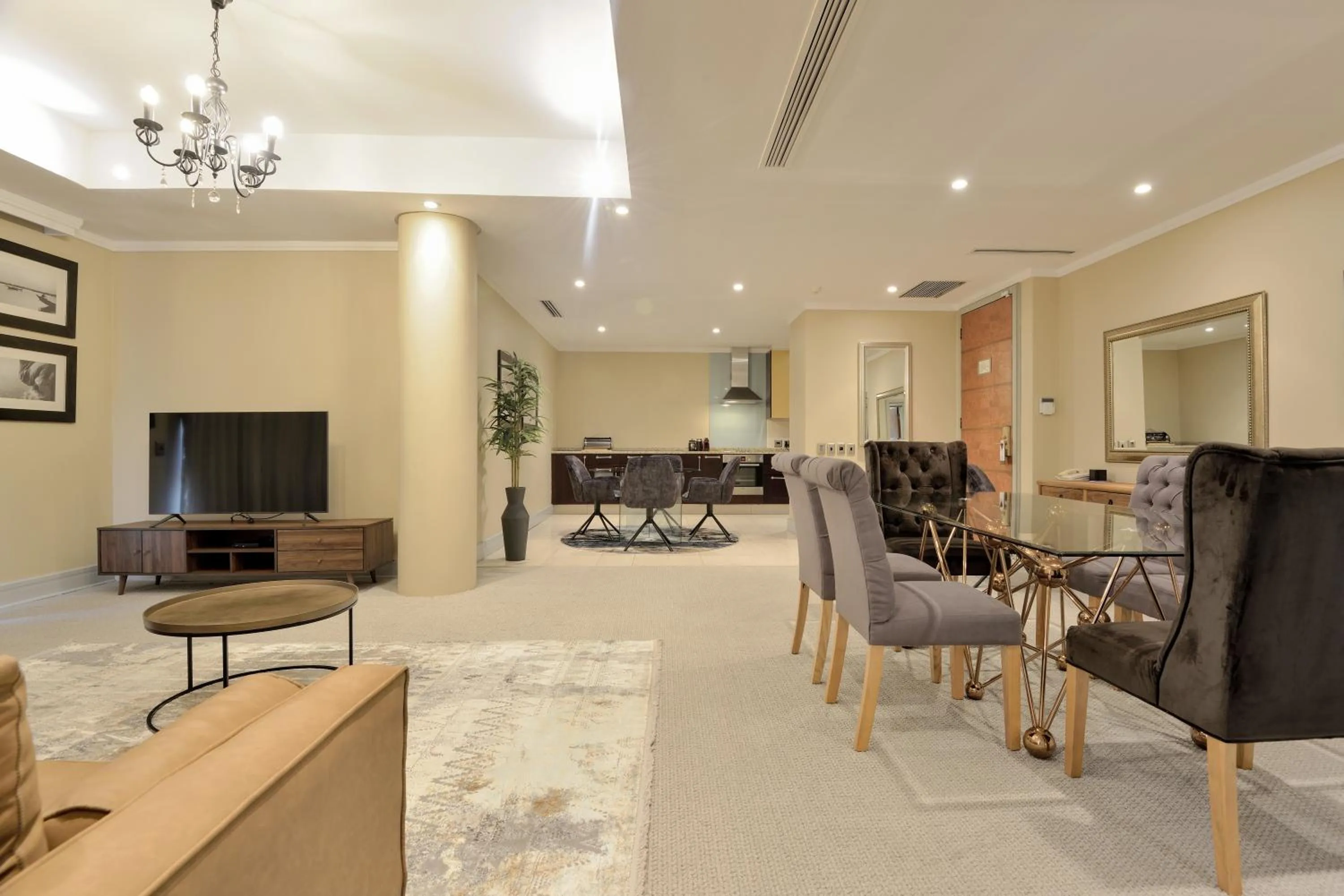 Dining area in Raphael Suites