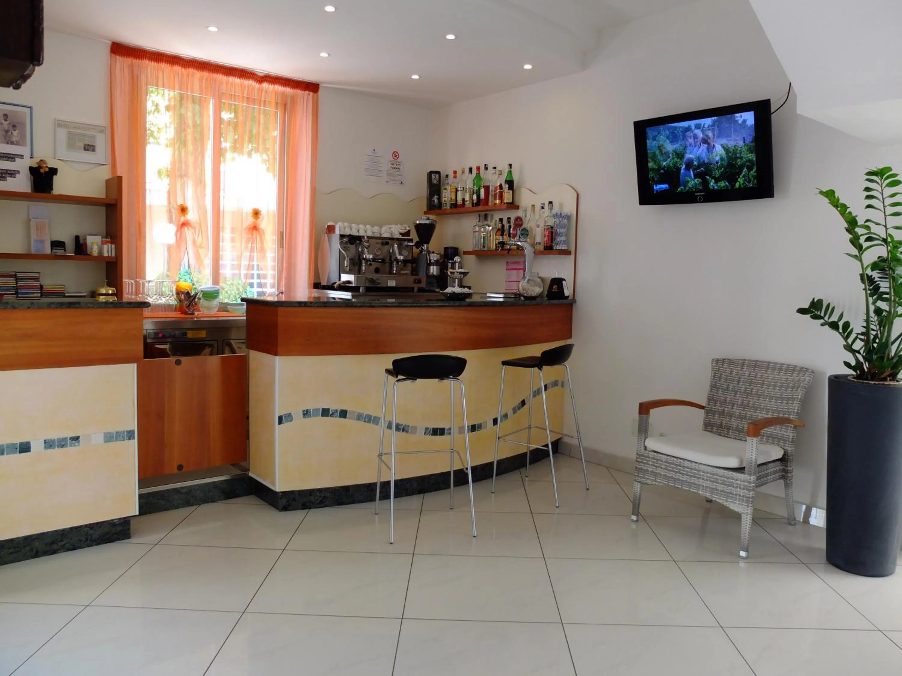 Lounge or bar in B&B Hotel Villa Nora