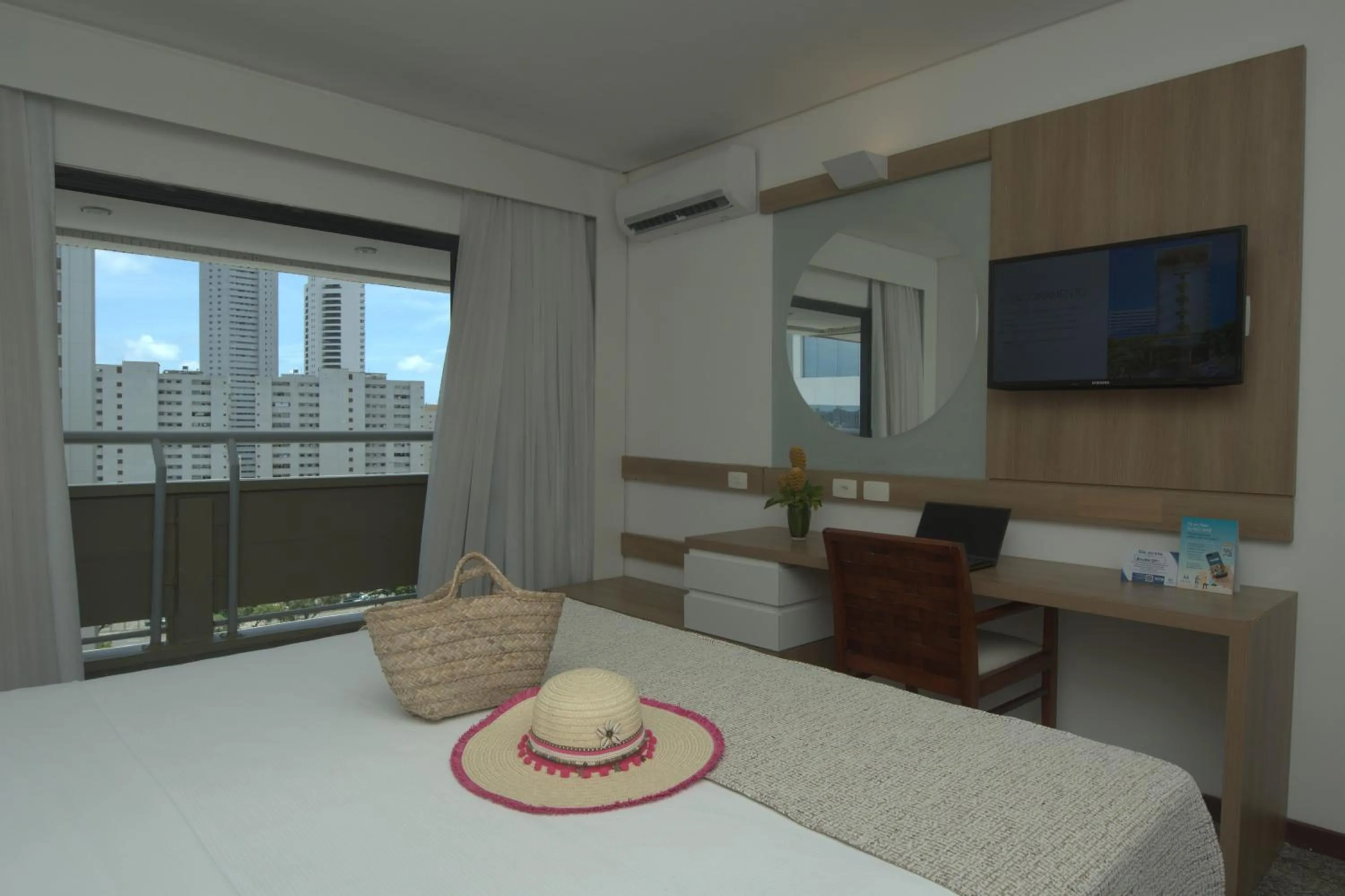 Bedroom, Bed in Mar Hotel Conventions