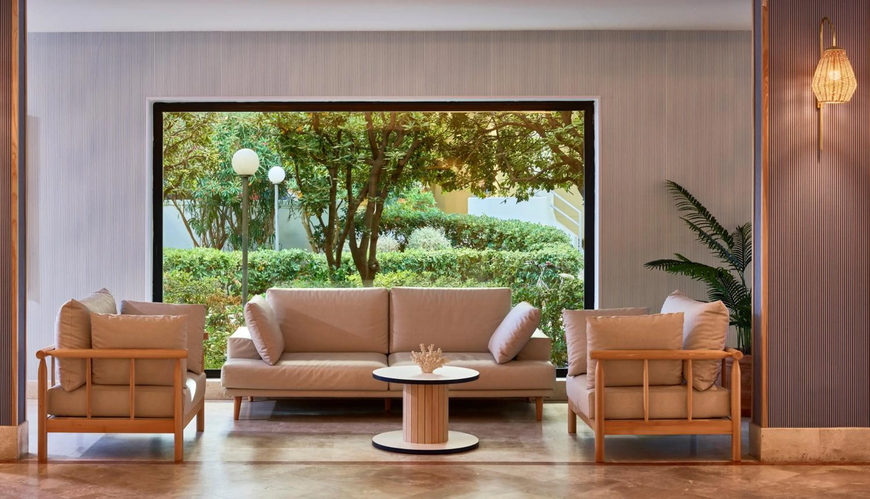 Serena Majestic Residence