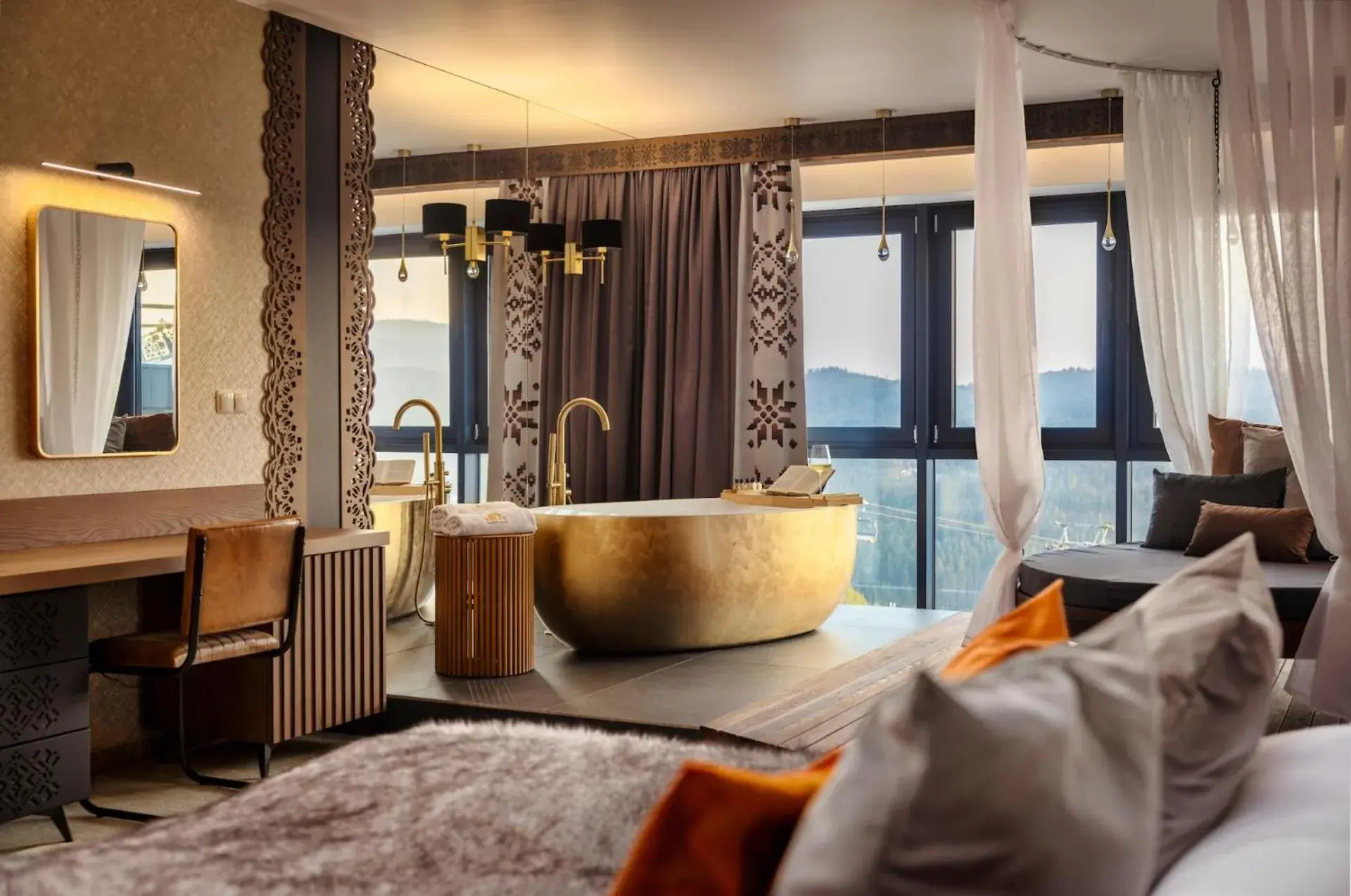 Superior Double Room in Złoty Groń Resort & Spa Superior Double Room in Złoty Groń Resort & Spa